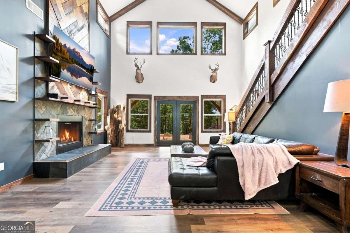 4 bedroom, 3 bathroom, 2,328 sq ft single family residence for sale at 180 Red Plum Drive, Ellijay, GA 30540 — photo 3