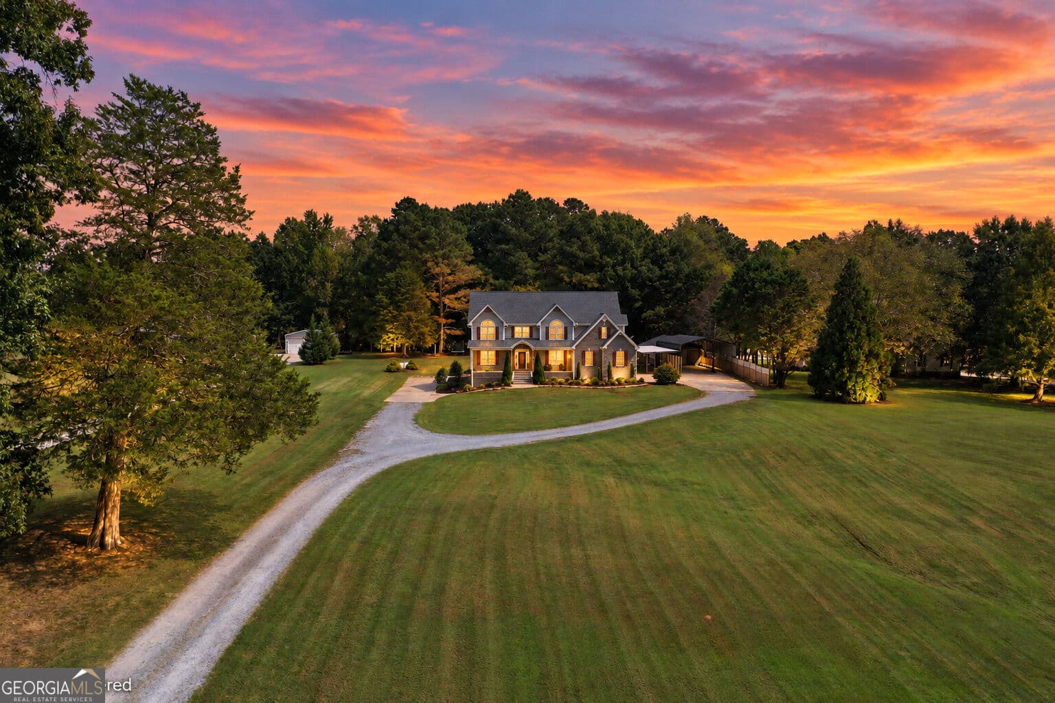 7 bedroom, 4 bathroom, 4,100 sq ft single family residence for sale at 445 Roy Bird Road, Rock Spring, GA 30739 — photo 2