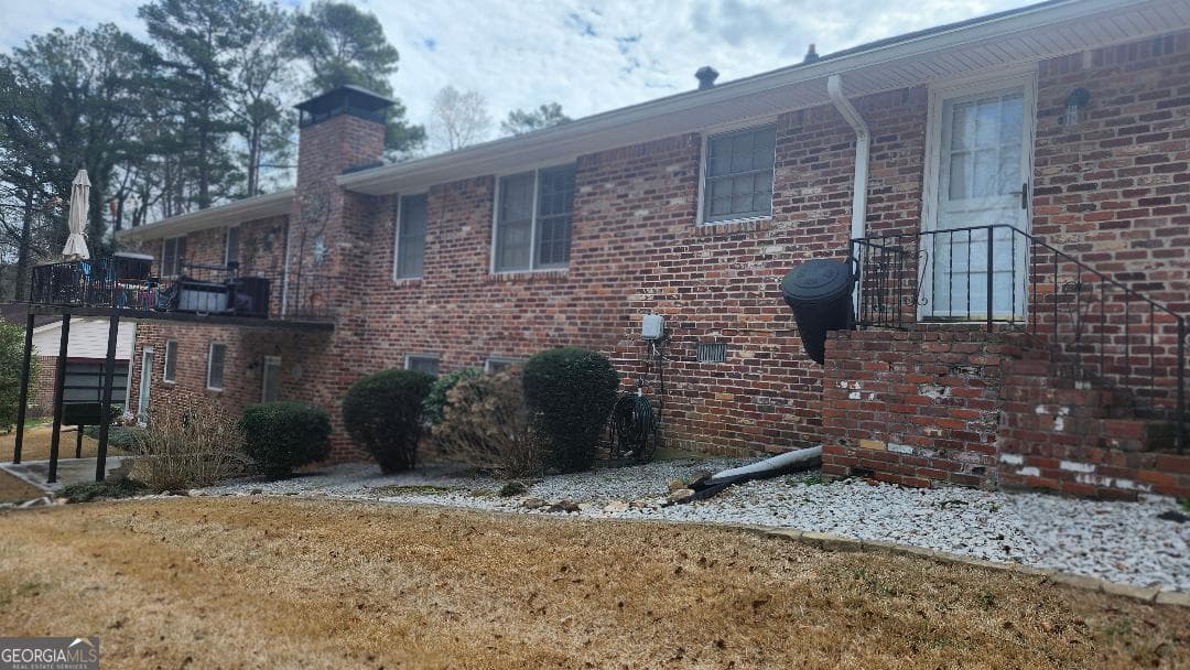 4 bedroom, 3.5 bathroom, 3,720 sq ft single family residence for sale at 4456 Luxembourg Drive, Decatur, GA 30034 — photo 2