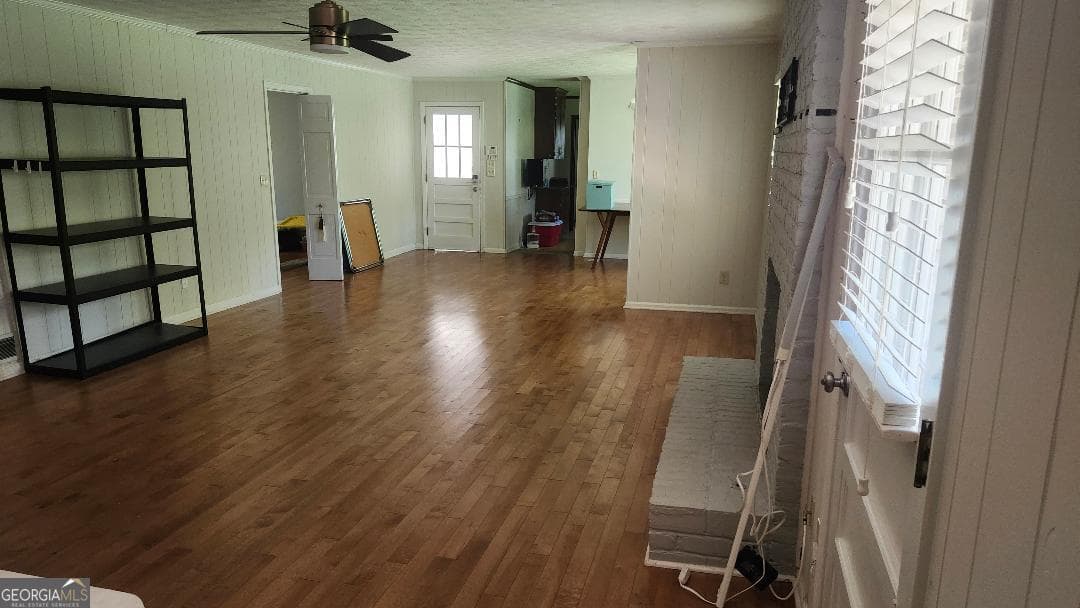 4 bedroom, 3.5 bathroom, 3,720 sq ft single family residence for sale at 4456 Luxembourg Drive, Decatur, GA 30034 — photo 7
