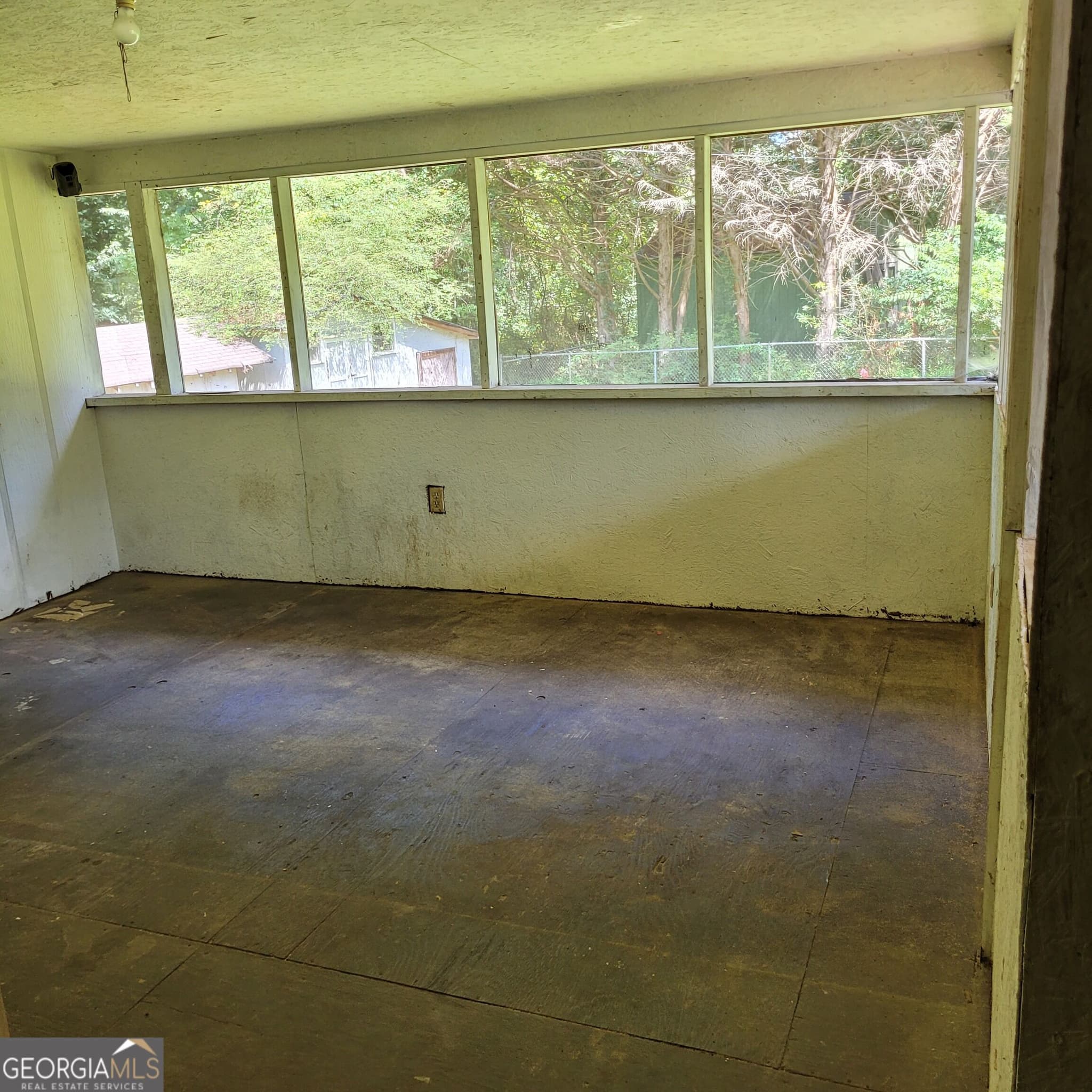 3 bedroom, 2 bathroom, 1,344 sq ft manufactured home,mobile home for sale at 1820 Ridge Road, Cumming, GA 30041 — photo 2