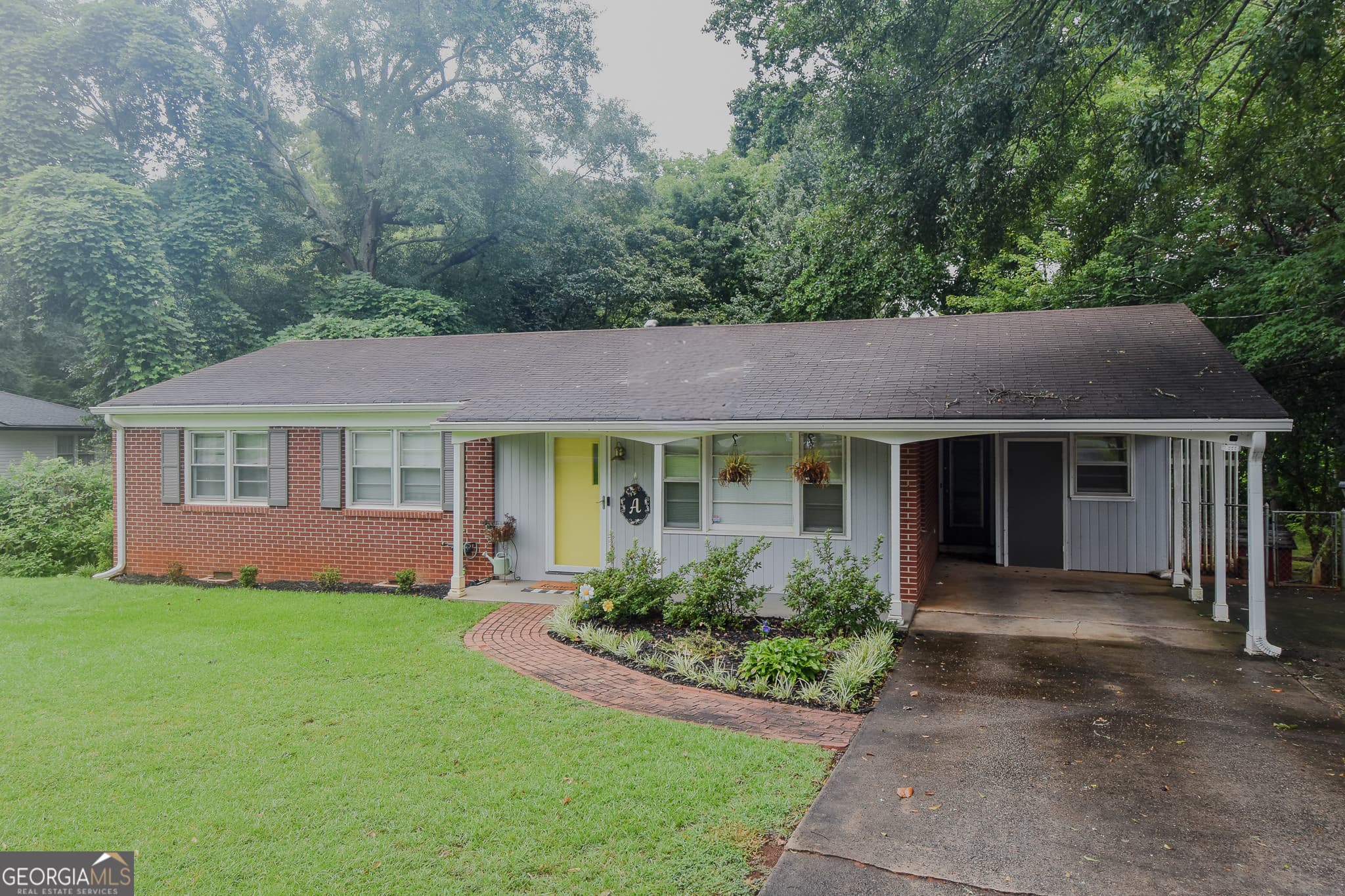4 bedroom, 2 bathroom, 1,660 sq ft single family residence under contract at 106 Garden Terrace, Thomaston, GA 30286 — photo 2