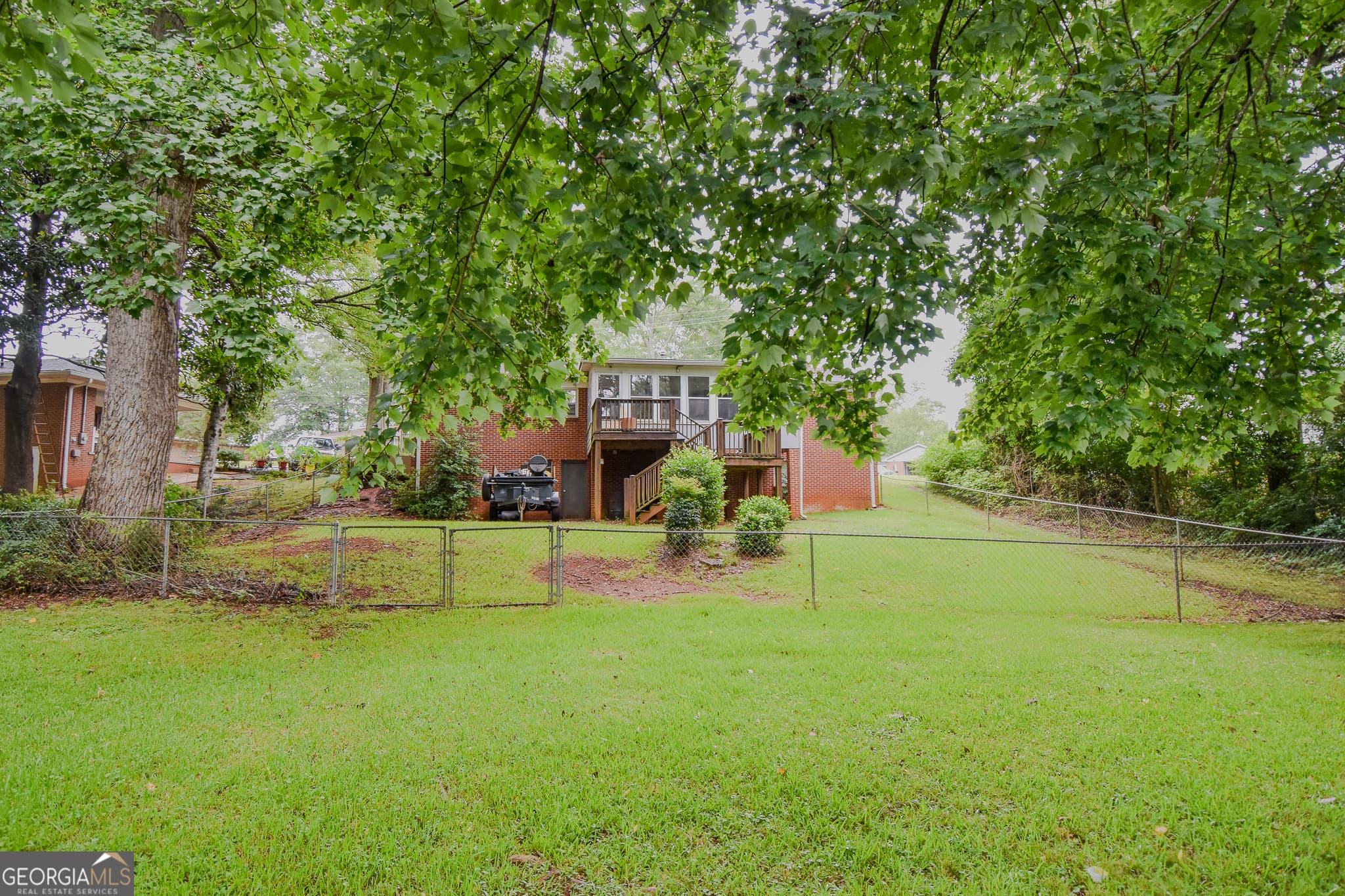 4 bedroom, 2 bathroom, 1,660 sq ft single family residence under contract at 106 Garden Terrace, Thomaston, GA 30286 — photo 6