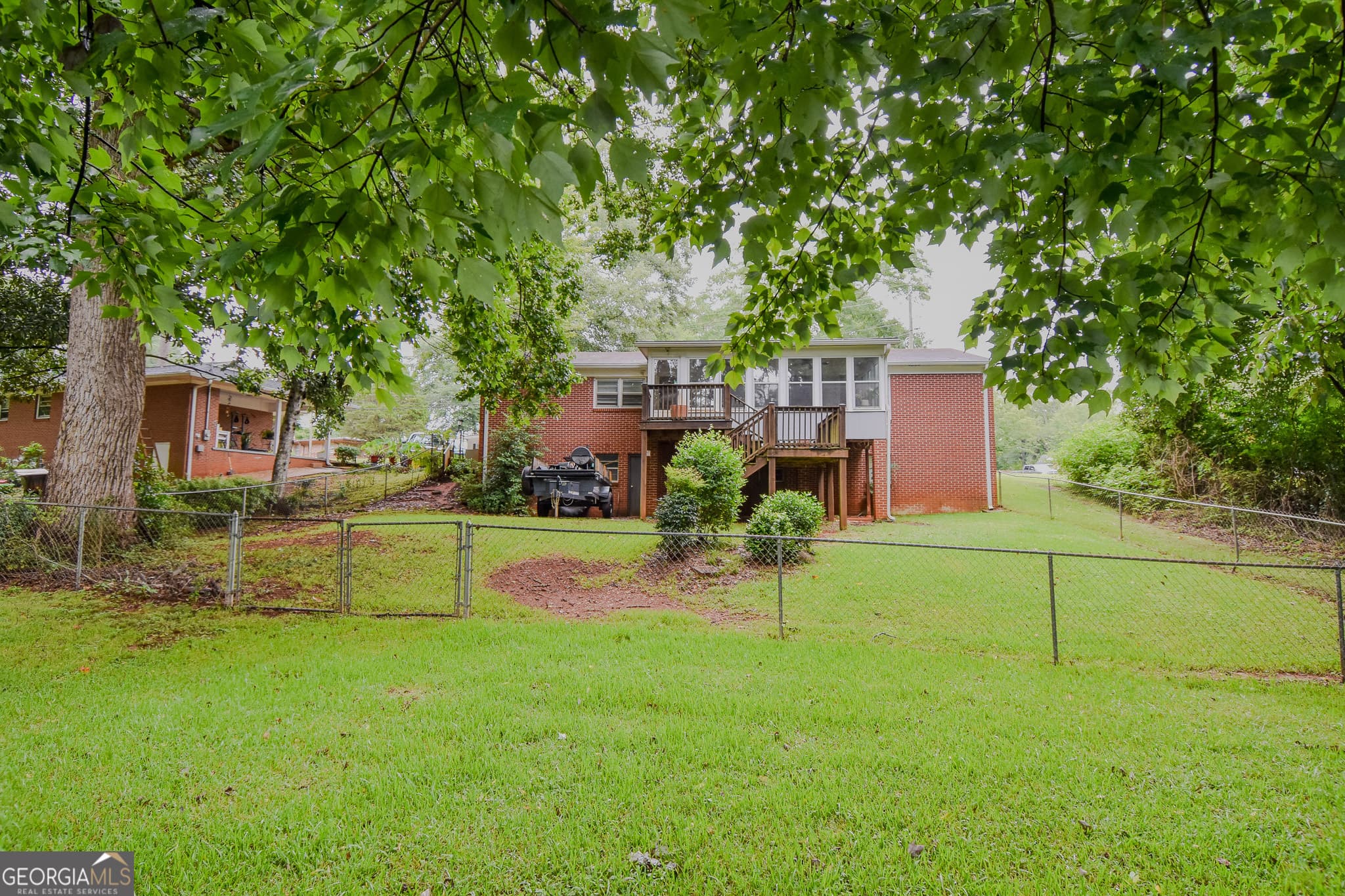 4 bedroom, 2 bathroom, 1,660 sq ft single family residence under contract at 106 Garden Terrace, Thomaston, GA 30286 — photo 7