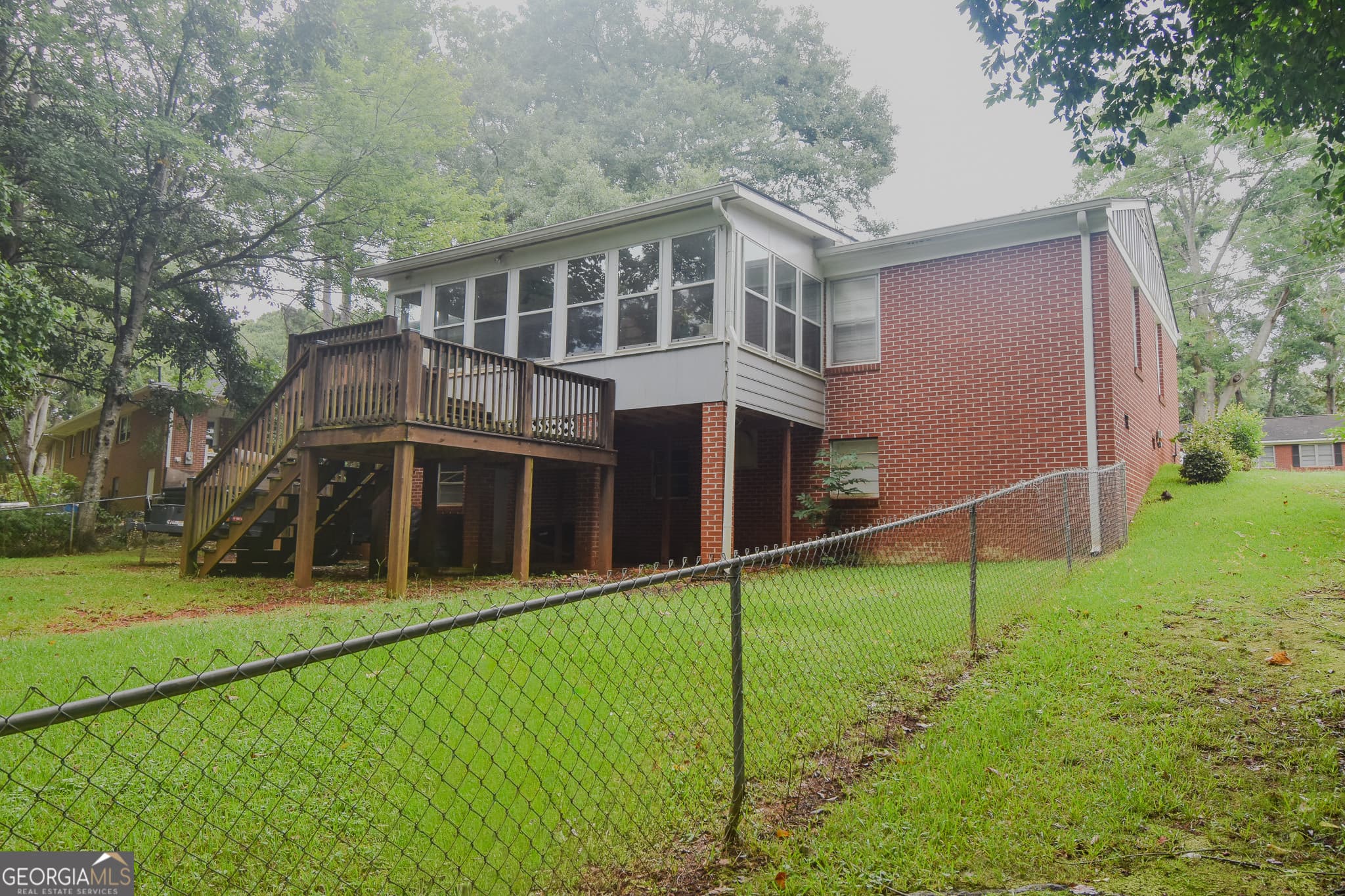 4 bedroom, 2 bathroom, 1,660 sq ft single family residence under contract at 106 Garden Terrace, Thomaston, GA 30286 — photo 5