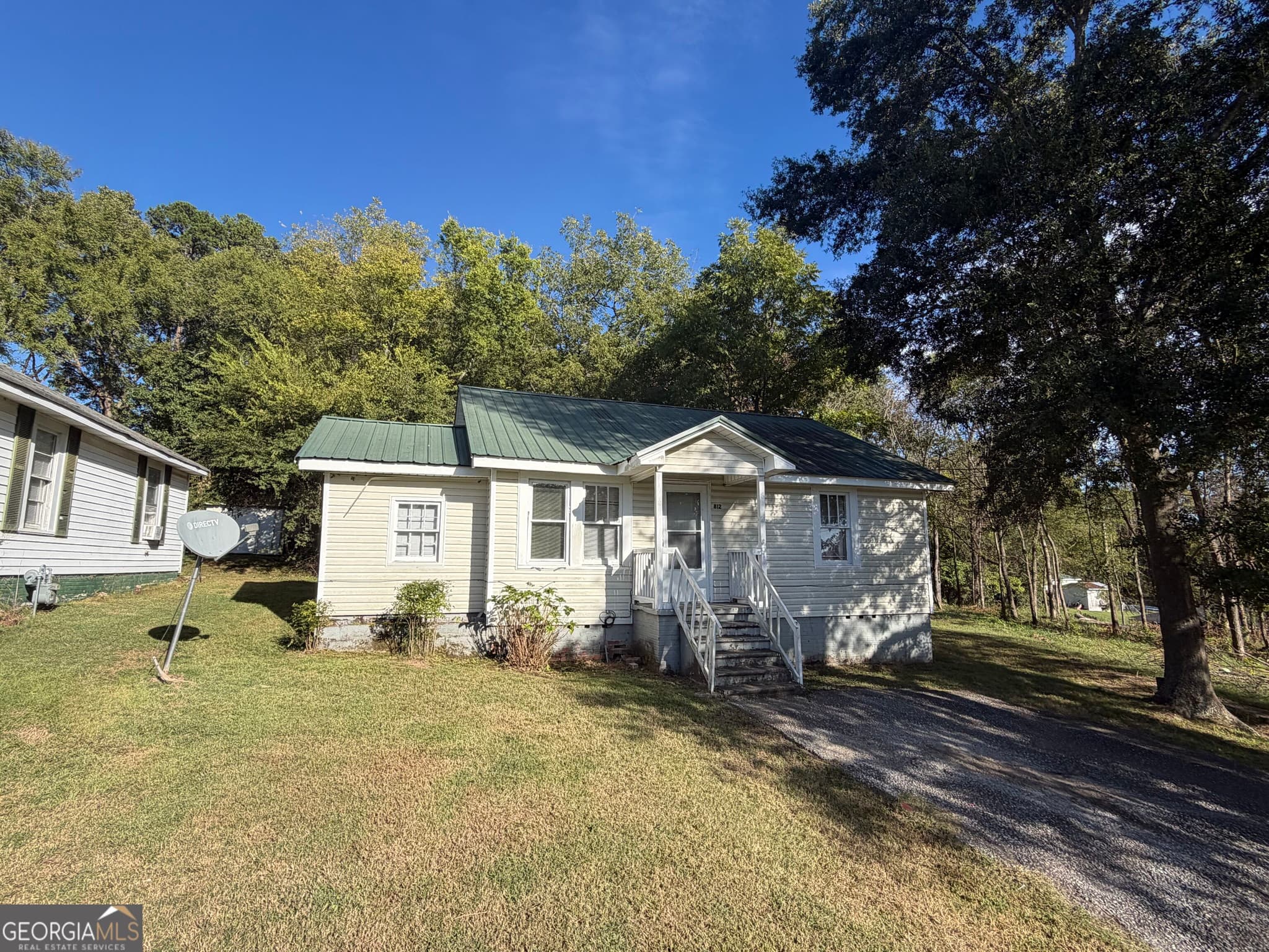 2 bedroom, 2 bathroom, 1,076 sq ft single family residence for sale at 812 Wilson Street, Rockmart, GA 30153 — photo 2
