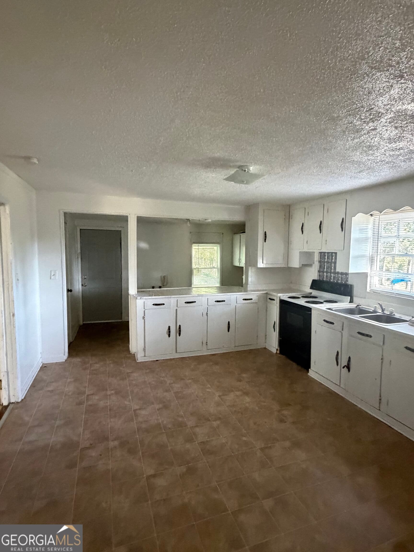 2 bedroom, 2 bathroom, 1,076 sq ft single family residence for sale at 812 Wilson Street, Rockmart, GA 30153 — photo 10