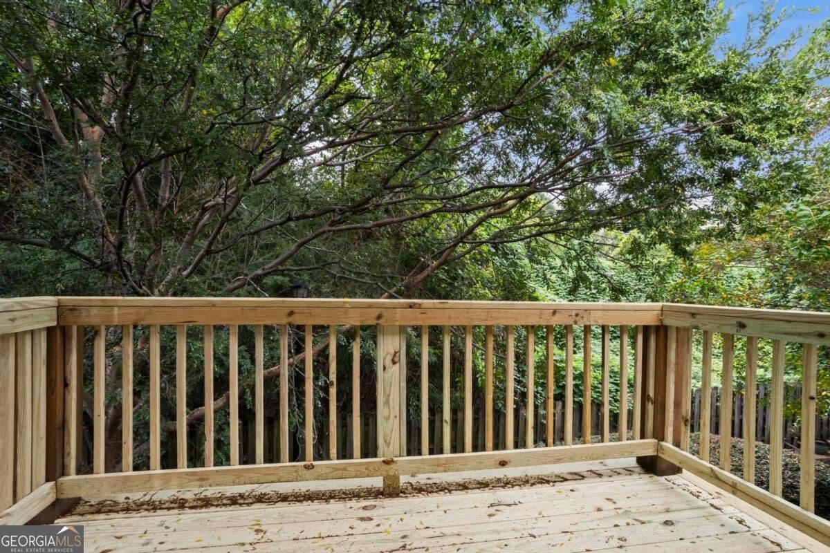 1 bedroom, 1 bathroom, 631 sq ft condominium for sale at 48 Peachtree Avenue 429, Atlanta, GA 30305 — photo 9