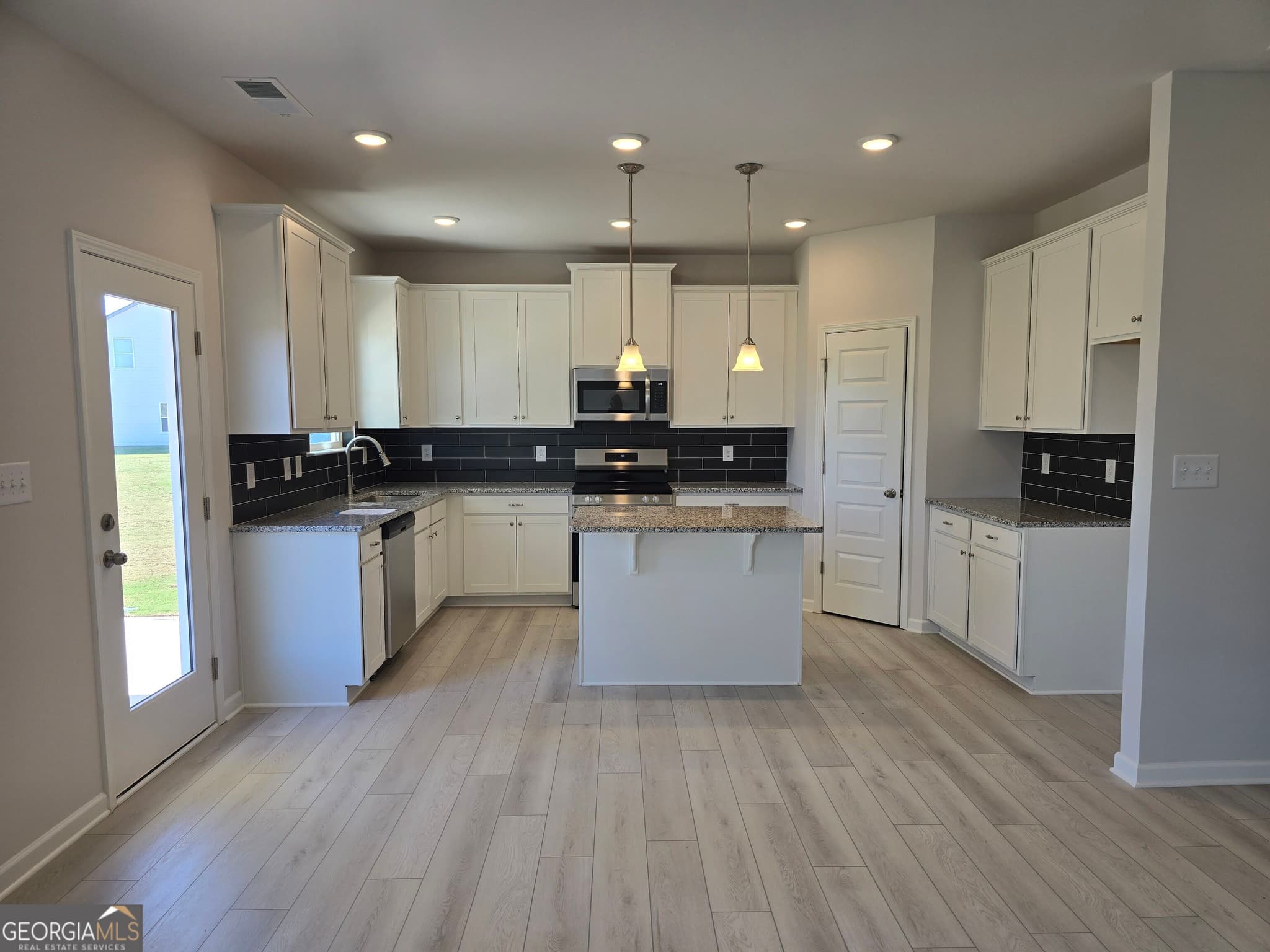 4 bedroom, 2.5 bathroom, 2,053 sq ft single family residence for sale at 228 Jagee Drive LOT D28, Byron, GA 31008 — photo 9