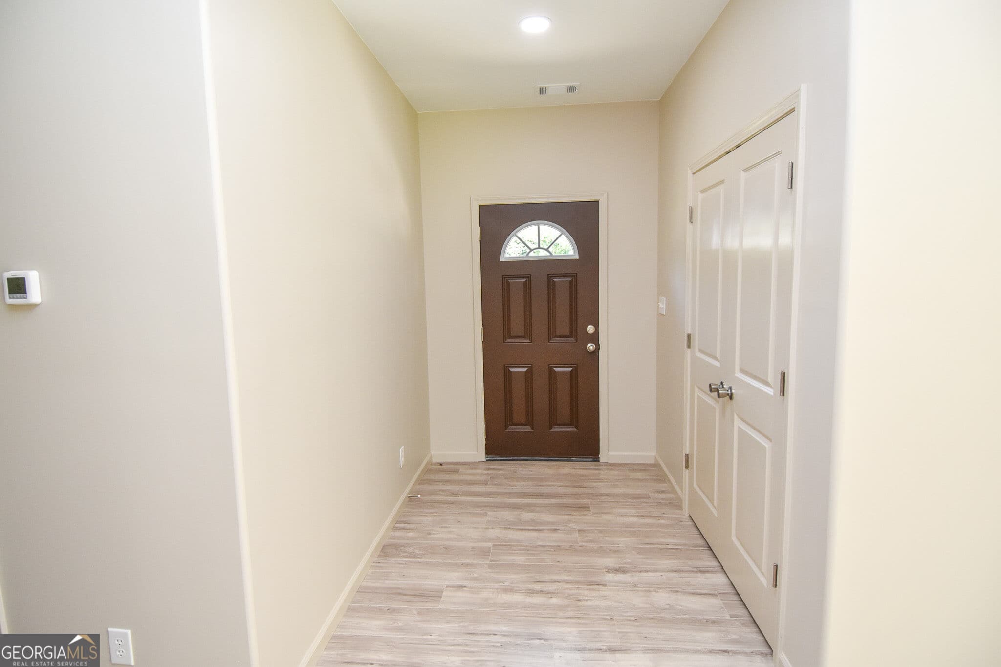 3 bedroom, 2 bathroom, 1,760 sq ft single family residence for sale at 124 Johnson Street, Barnesville, GA 30204 — photo 6