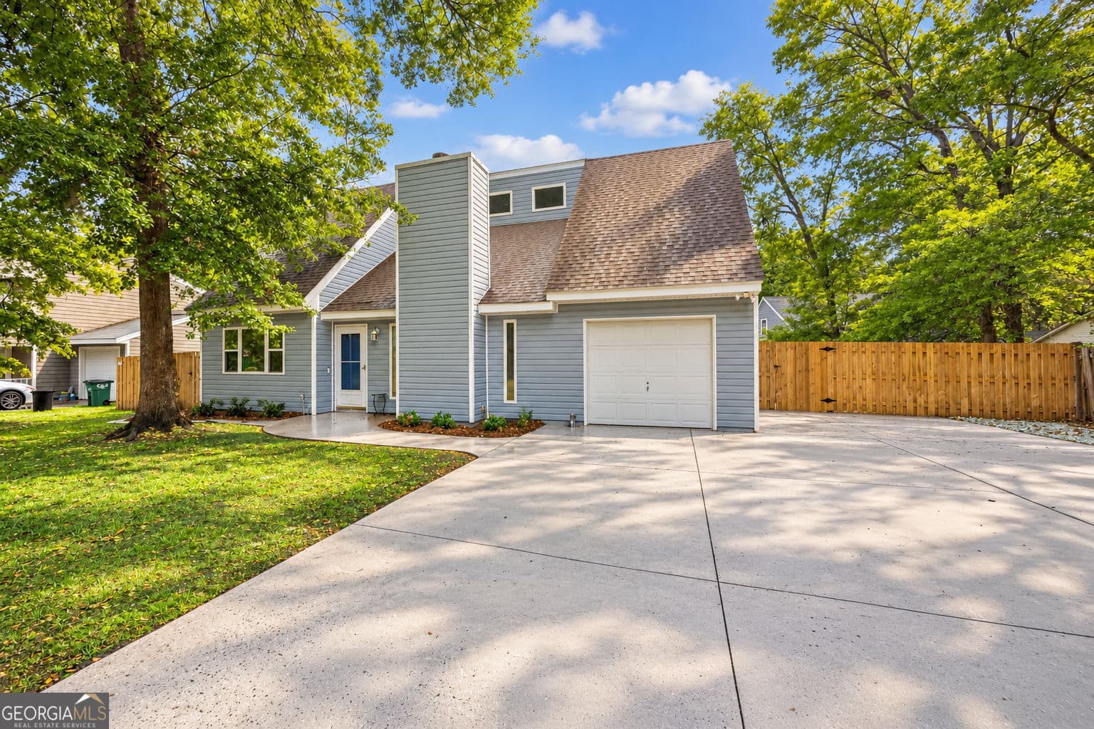 4 bedroom, 3 bathroom, 2,096 sq ft single family residence for sale at 108 Bachlott Road, St. Marys, GA 31558 — photo 4