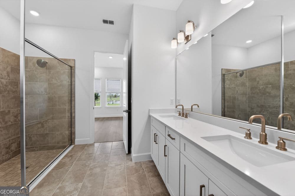 3 bedroom, 2 bathroom, 1,843 sq ft single family residence for sale at 318 Grandview Drive, St. Marys, GA 31558 — photo 5