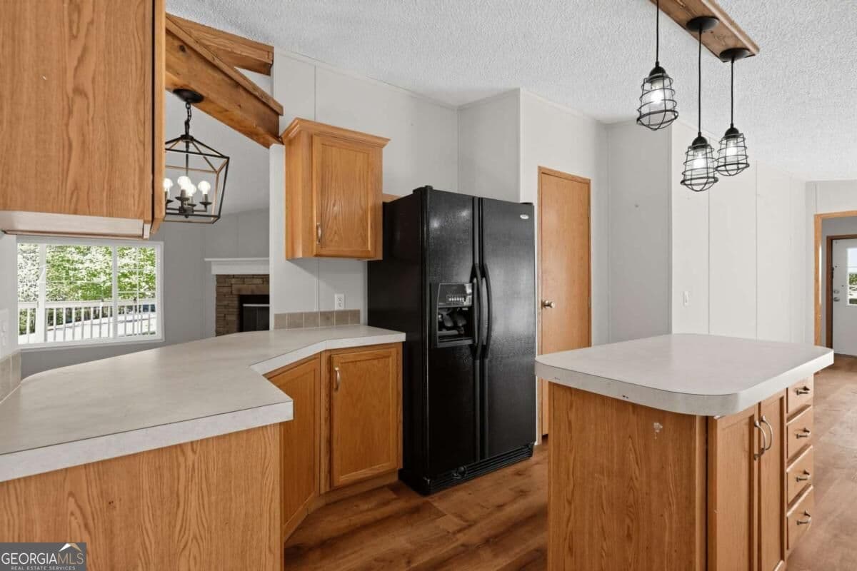 3 bedroom, 2 bathroom manufactured home,single family residence for sale at 194 Forge Mill Estates Drive, Morganton, GA 30560 — photo 4