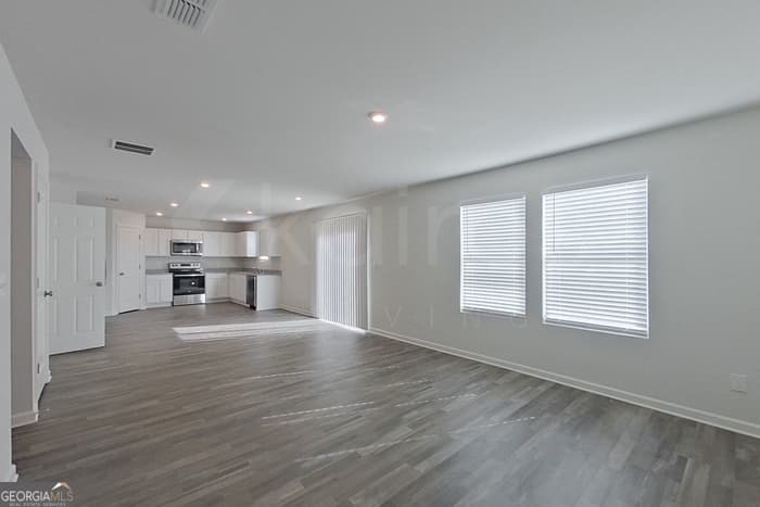 4 bedroom, 2.5 bathroom, 2,014 sq ft single family residence for rent at 195 Price Mill Trail, Warner Robins, GA 31093 for $2,245 a month — photo 5