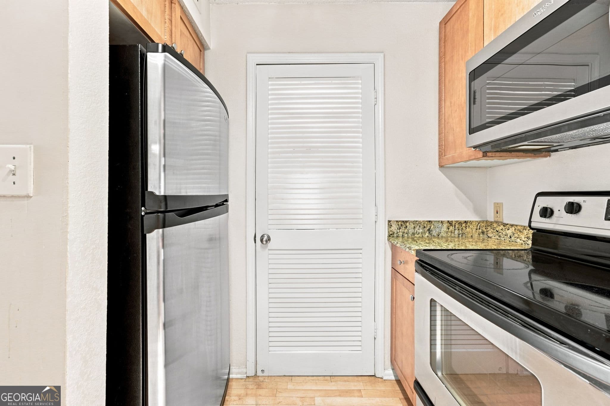 1 bedroom, 1 bathroom, 720 sq ft condominium for sale at 2657 Lenox Road M-168, Atlanta, GA 30324 — photo 9