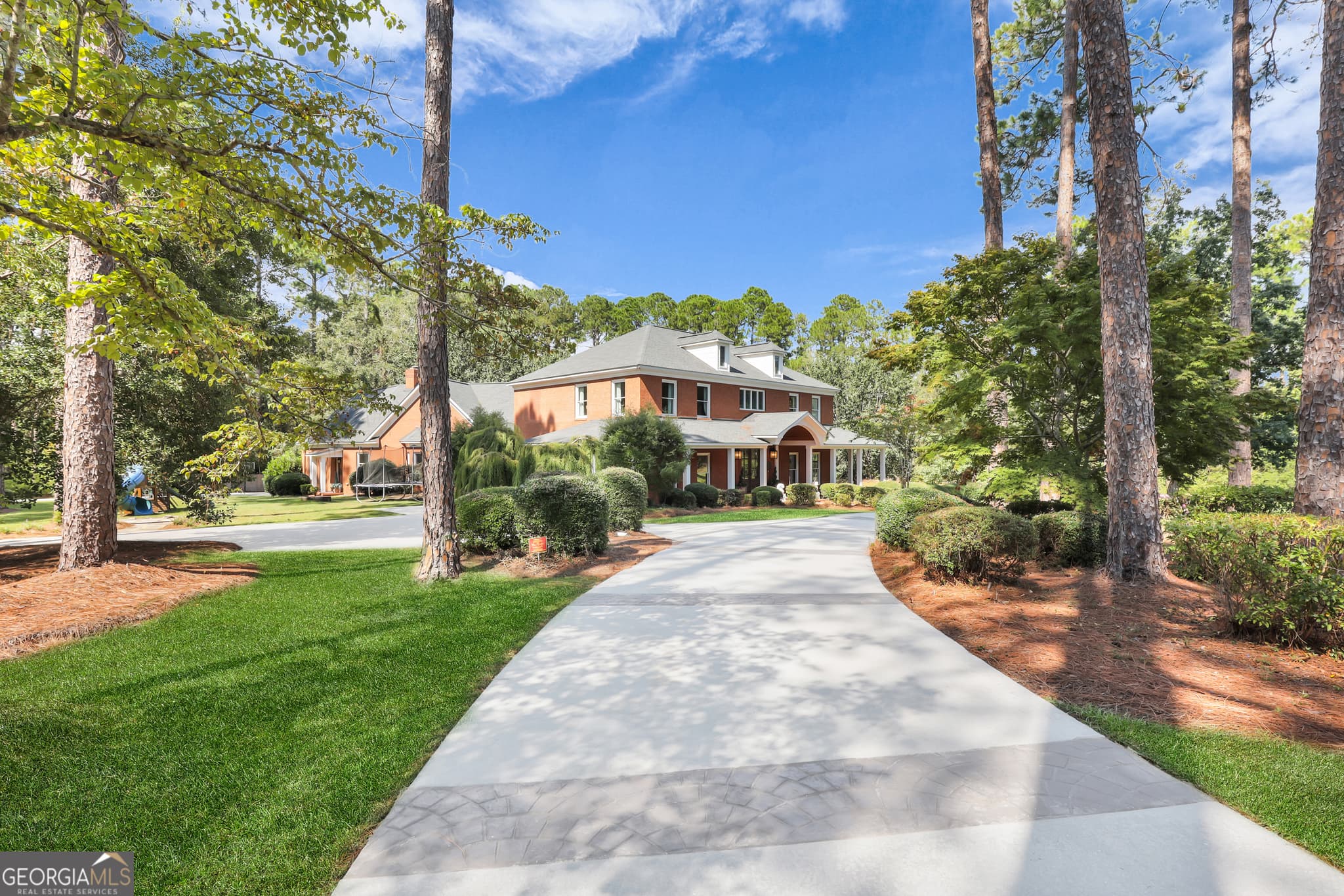 5 bedroom, 5.5 bathroom, 6,282 sq ft single family residence for sale at 5001 Country Club Road, Statesboro, GA 30458 — photo 7