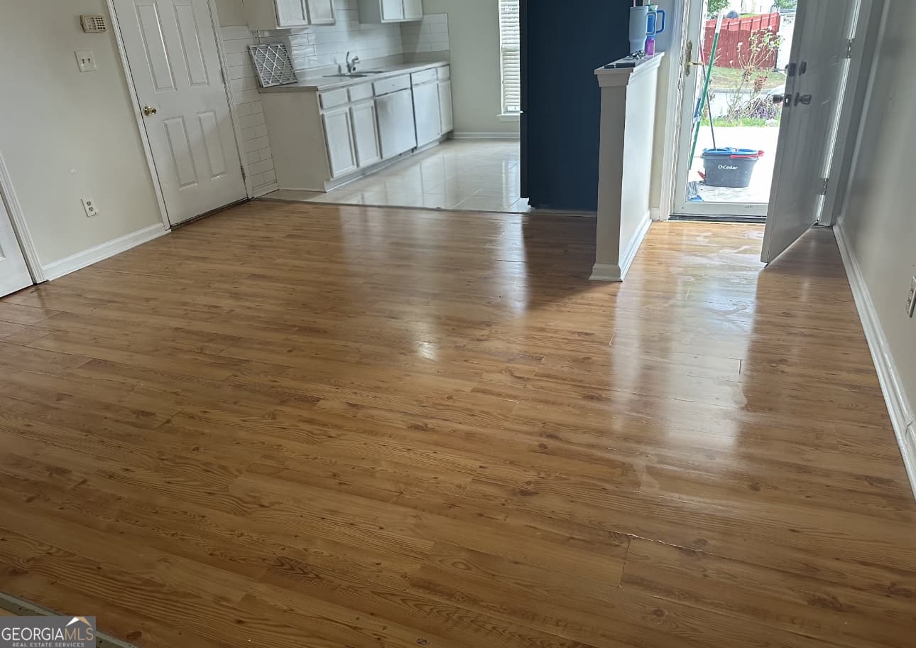 3 bedroom, 2 bathroom, 1,315 sq ft single family residence for rent at 465 Eagles Crossing Circle, Riverdale, GA 30274 for $1,400 a month — photo 9