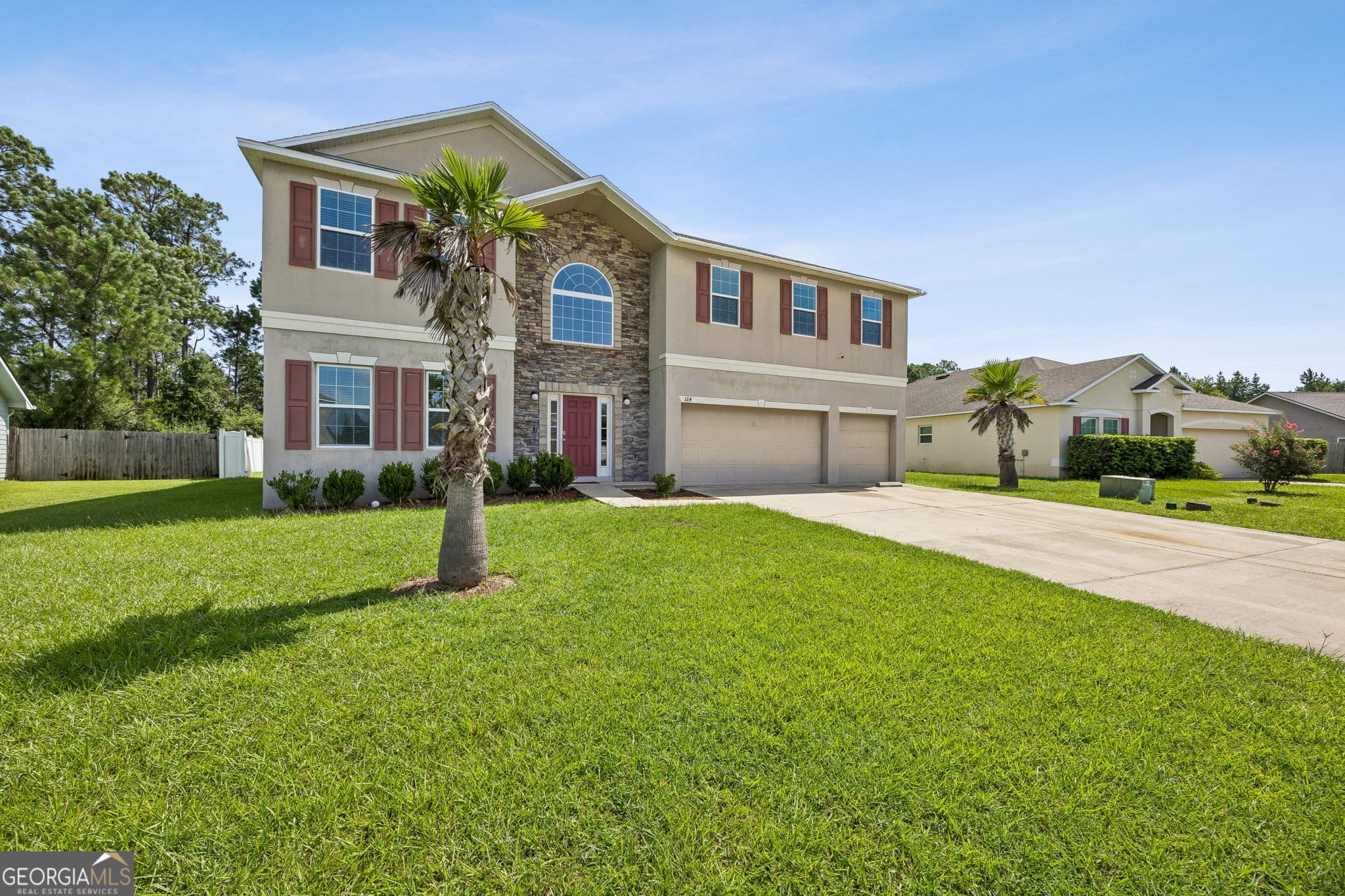 6 bedroom, 4.5 bathroom, 3,622 sq ft single family residence for sale at 124 Cedar Circle Drive, Kingsland, GA 31548