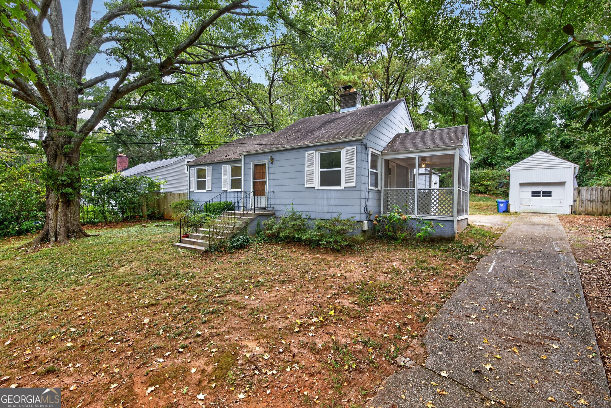 3 bedroom, 2 bathroom, 1,398 sq ft single family residence for sale at 1250 Carter Road, Decatur, GA 30030 — photo 4