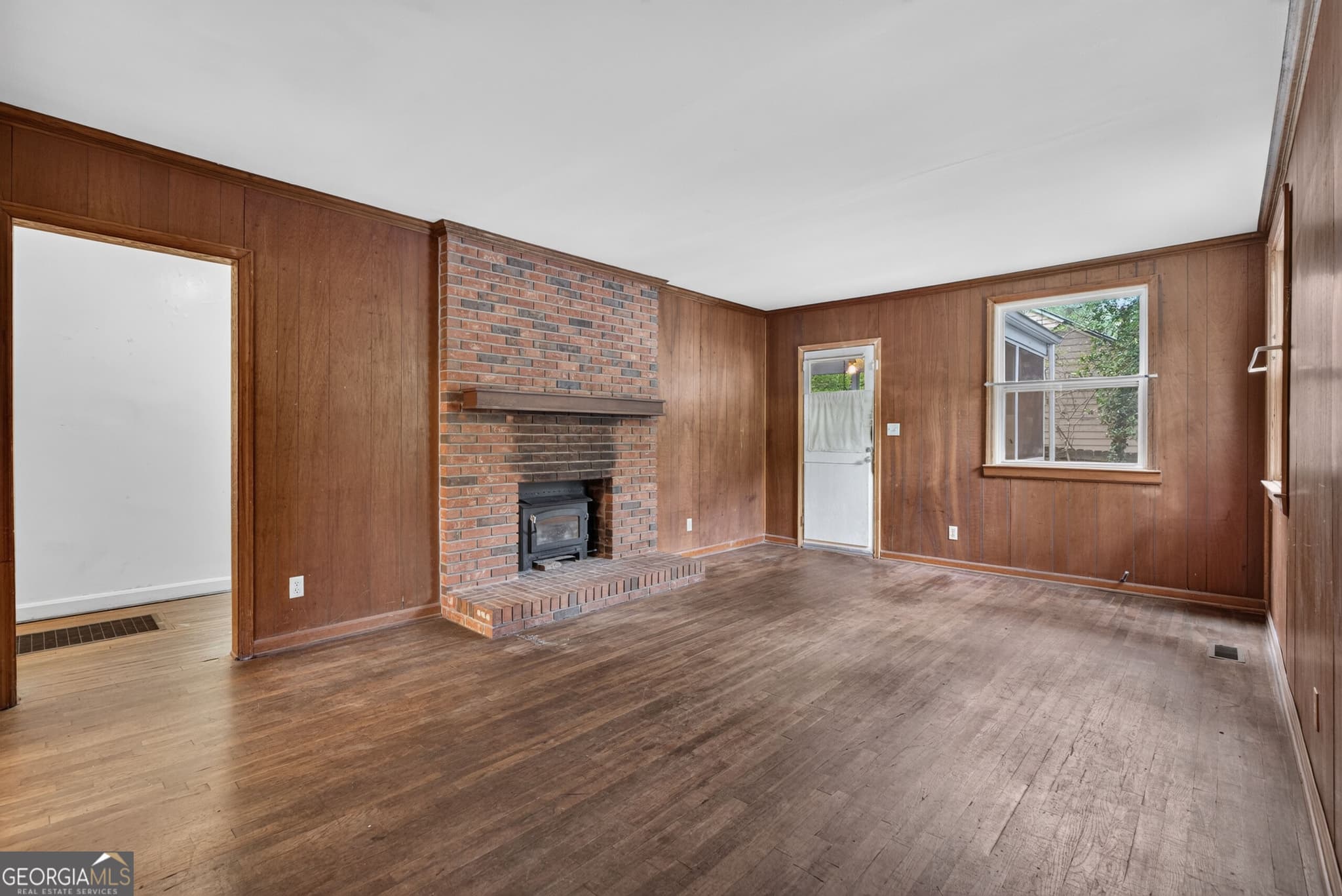 3 bedroom, 2 bathroom, 1,398 sq ft single family residence for sale at 1250 Carter Road, Decatur, GA 30030 — photo 8