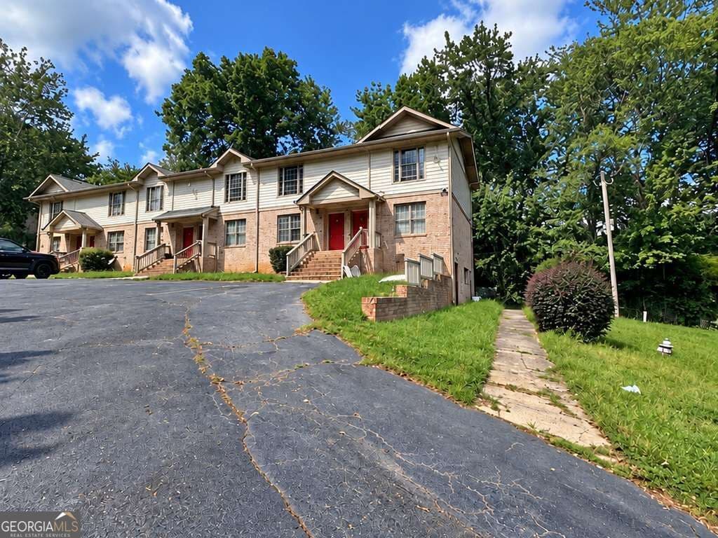 3 bedroom, 2.5 bathroom, 864 sq ft townhouse for sale at 1660 Stanton Road 1B, Atlanta, GA 30311 — photo 2