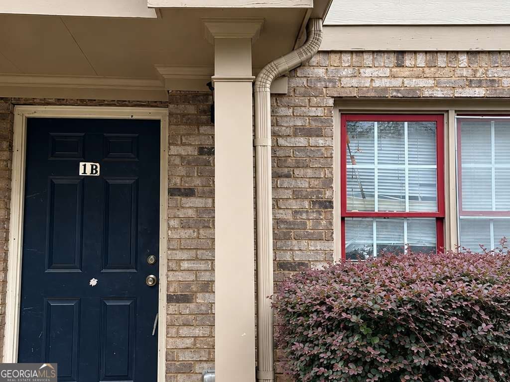 3 bedroom, 2.5 bathroom, 864 sq ft townhouse for sale at 1660 Stanton Road 1B, Atlanta, GA 30311 — photo 7