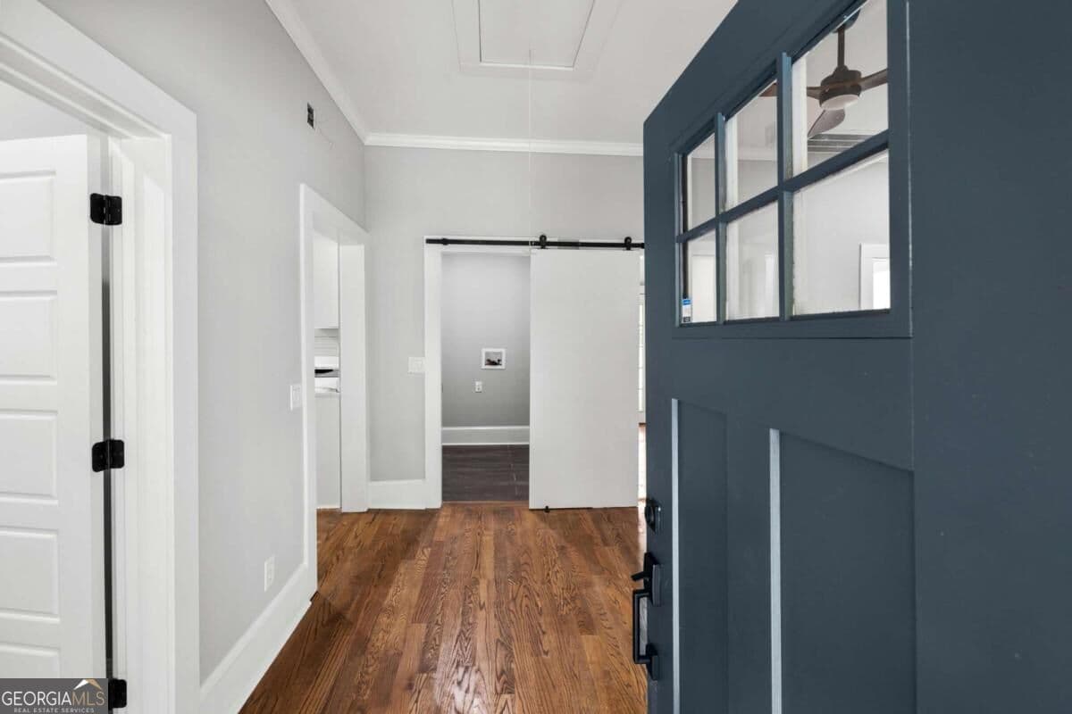 3 bedroom, 2 bathroom, 1,242 sq ft single family residence for sale at 501 Harris Street, Monroe, GA 30655 — photo 4