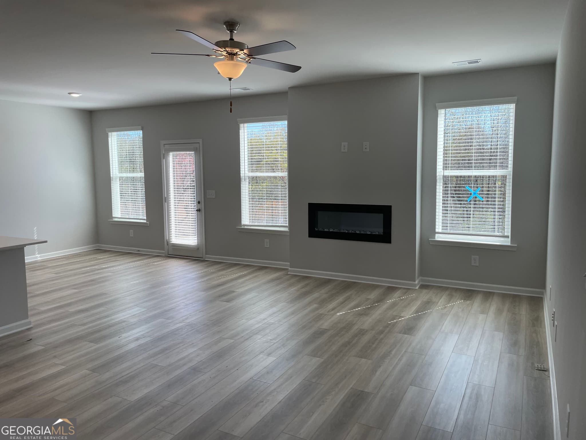 5 bedroom, 3 bathroom, 3,283 sq ft single family residence for rent at 29 Scout Way, Newnan, GA 30263 for $2,995 a month — photo 7