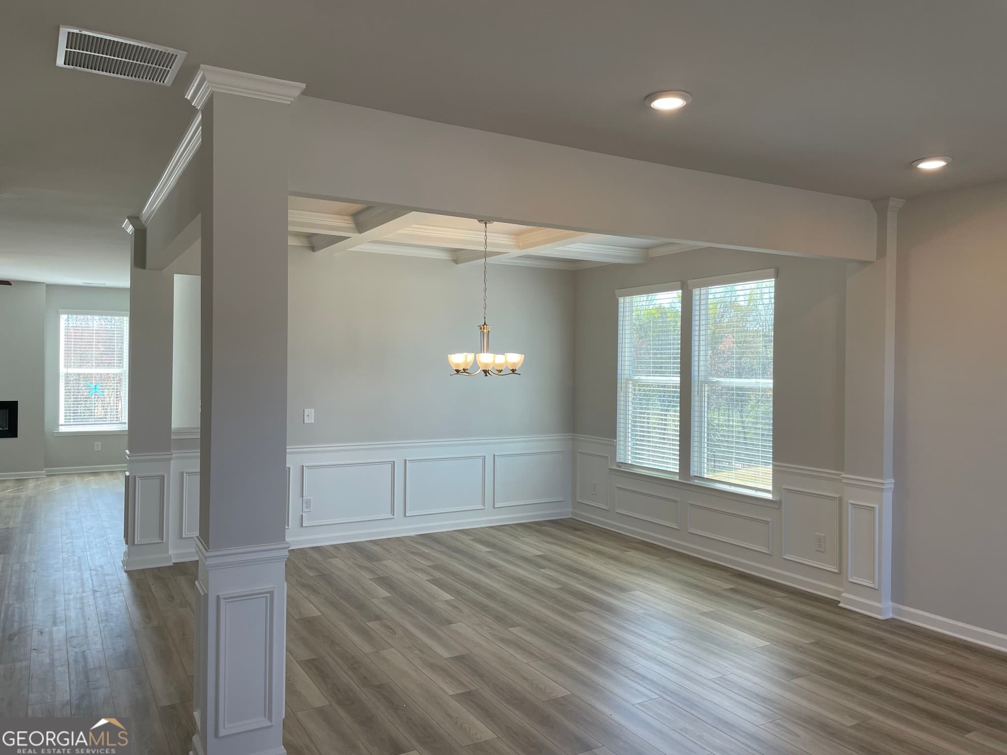 5 bedroom, 3 bathroom, 3,283 sq ft single family residence for rent at 29 Scout Way, Newnan, GA 30263 for $2,995 a month — photo 3