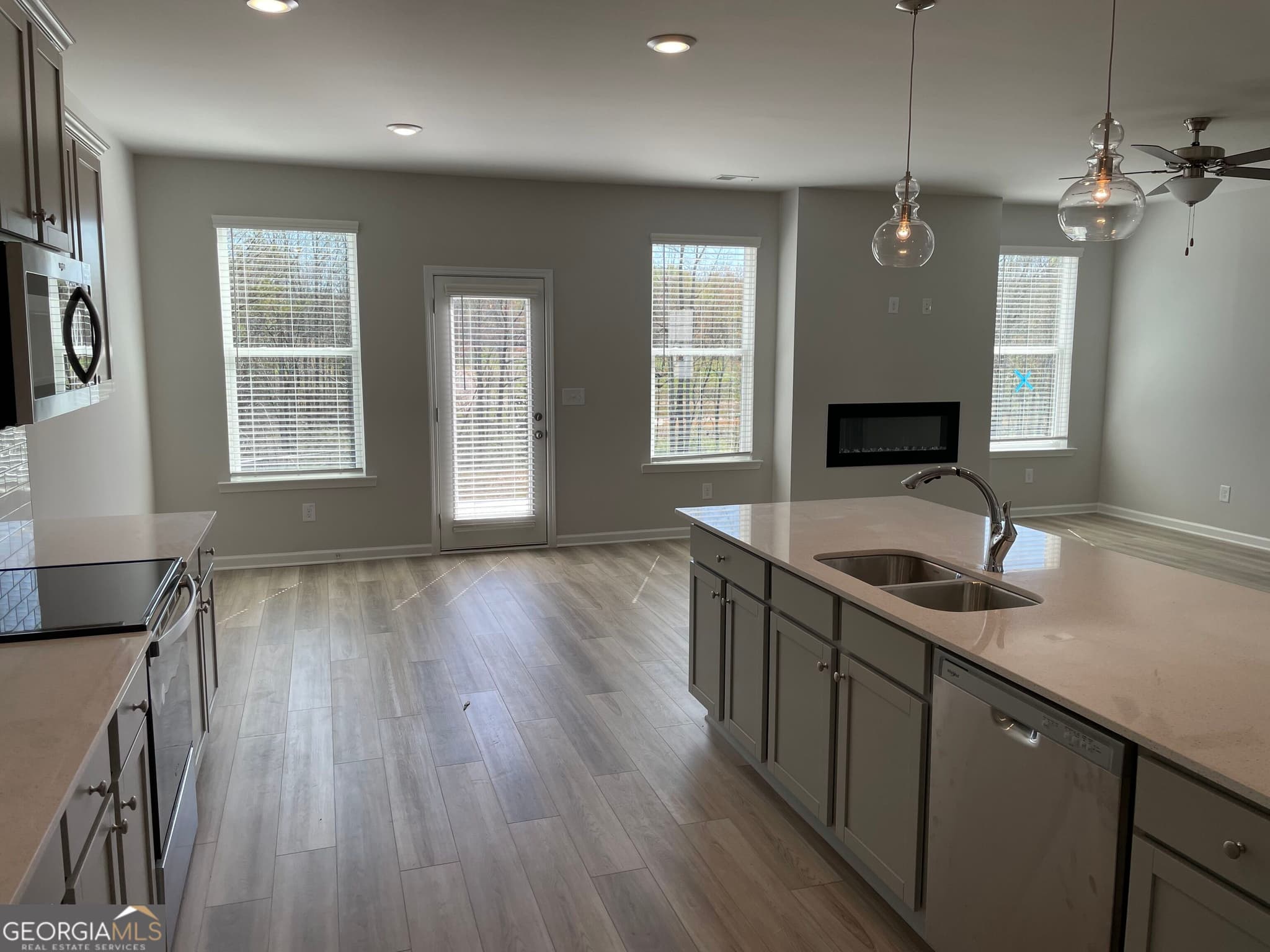 5 bedroom, 3 bathroom, 3,283 sq ft single family residence for rent at 29 Scout Way, Newnan, GA 30263 for $2,995 a month — photo 10