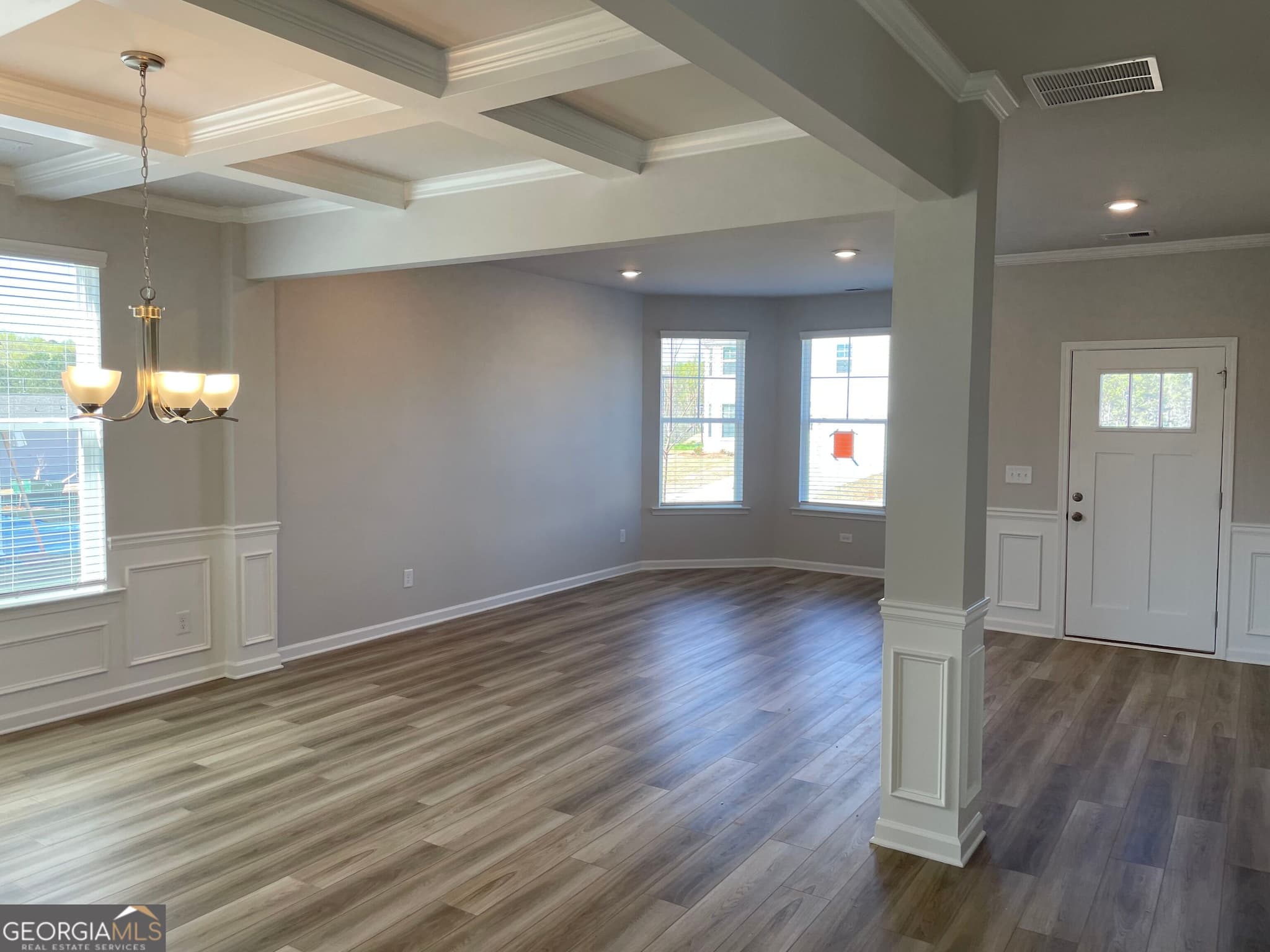 5 bedroom, 3 bathroom, 3,283 sq ft single family residence for rent at 29 Scout Way, Newnan, GA 30263 for $2,995 a month — photo 4