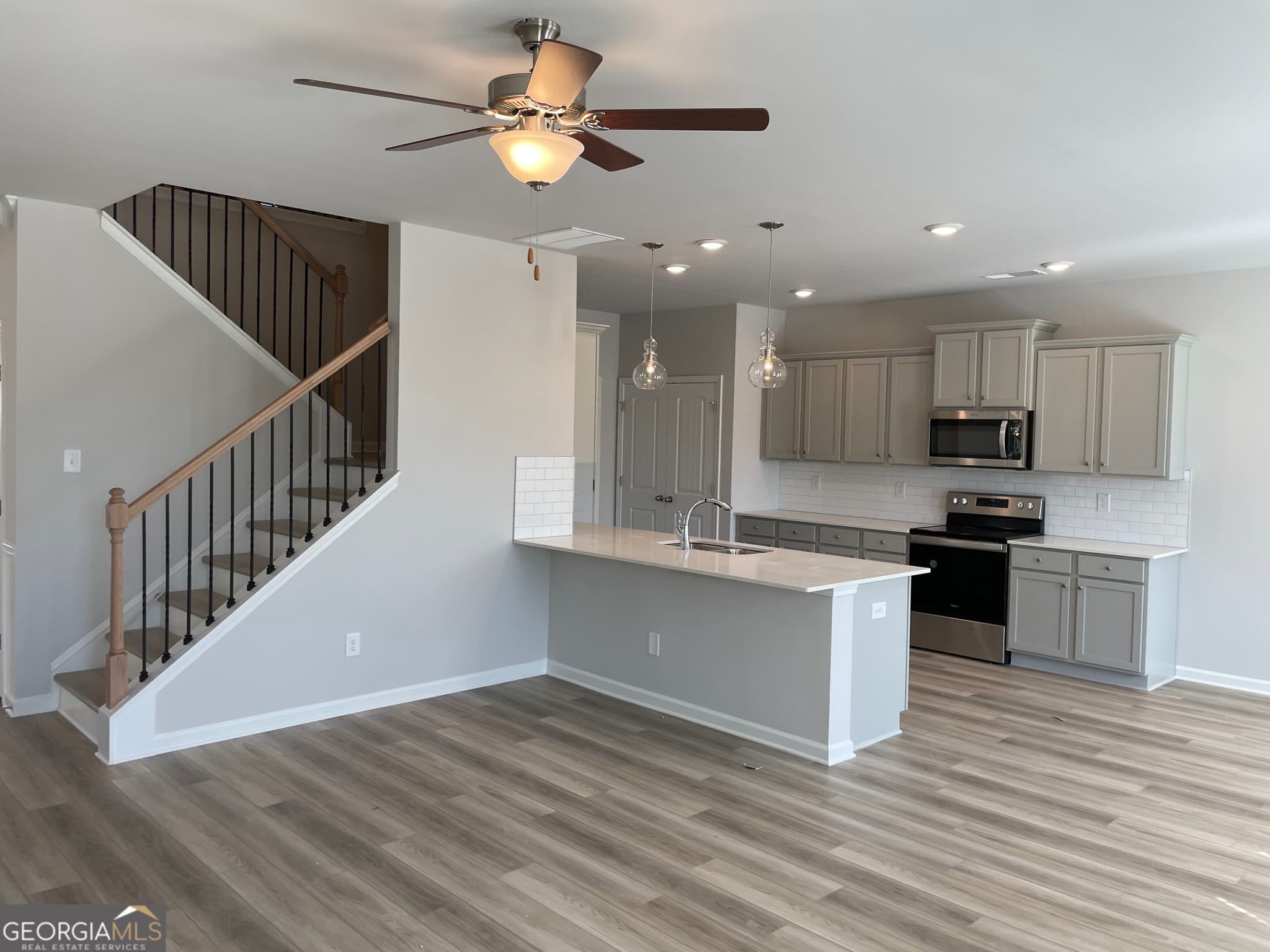 5 bedroom, 3 bathroom, 3,283 sq ft single family residence for rent at 29 Scout Way, Newnan, GA 30263 for $2,995 a month — photo 8