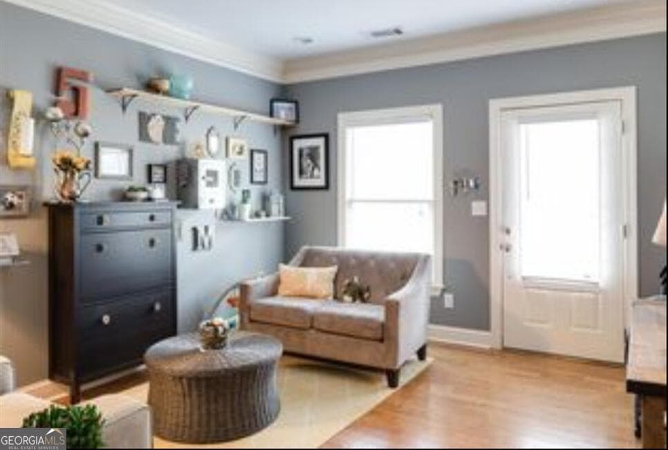 3 bedroom, 2.5 bathroom, 1,742 sq ft townhouse for rent at 658 Irwin Street # 15, Atlanta, GA 30312 for $4,400 a month — photo 2