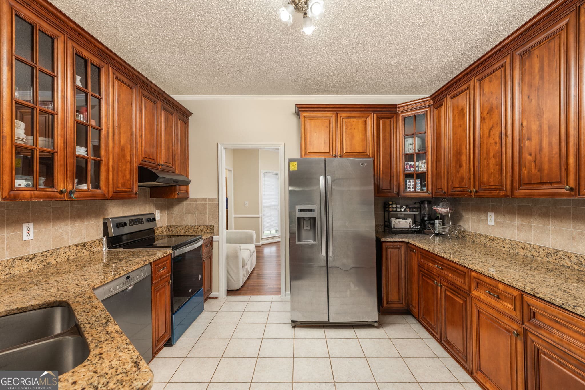 4 bedroom, 2.5 bathroom, 2,550 sq ft single family residence for sale at 108 Hillbrooke Court, Macon, GA 31210 — photo 7