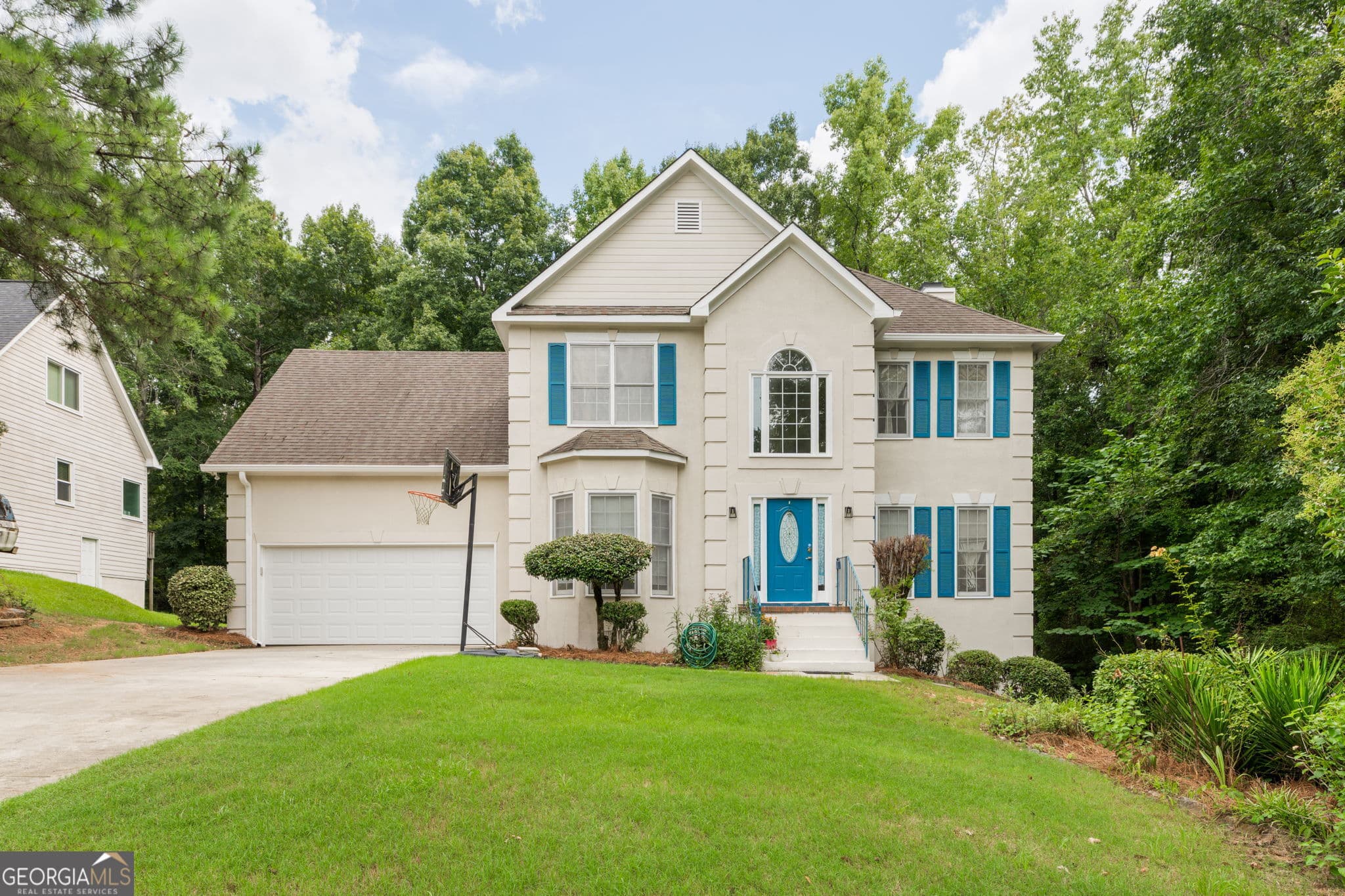 4 bedroom, 2.5 bathroom, 2,550 sq ft single family residence for sale at 108 Hillbrooke Court, Macon, GA 31210 — photo 1 of 30