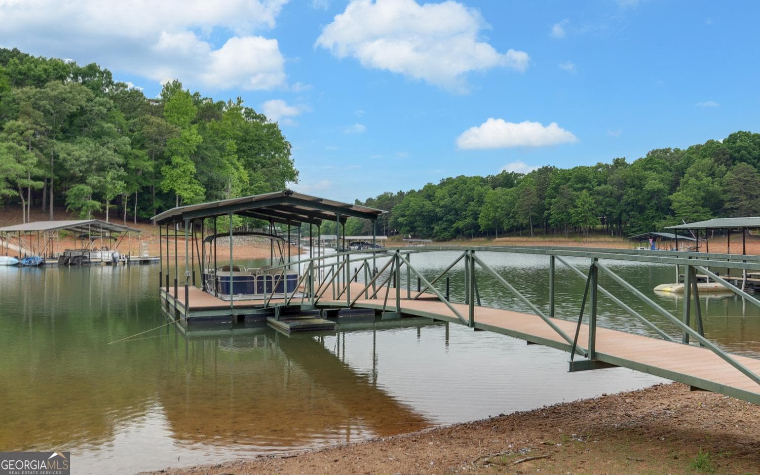 3 bedroom, 2 bathroom, 1,786 sq ft single family residence for sale at 157 Nelle Drive, Hartwell, GA 30643 — photo 3