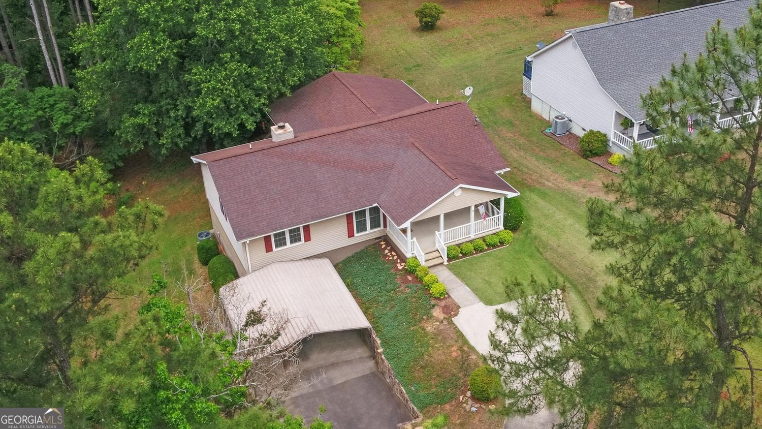 3 bedroom, 2 bathroom, 1,786 sq ft single family residence for sale at 157 Nelle Drive, Hartwell, GA 30643 — photo 5