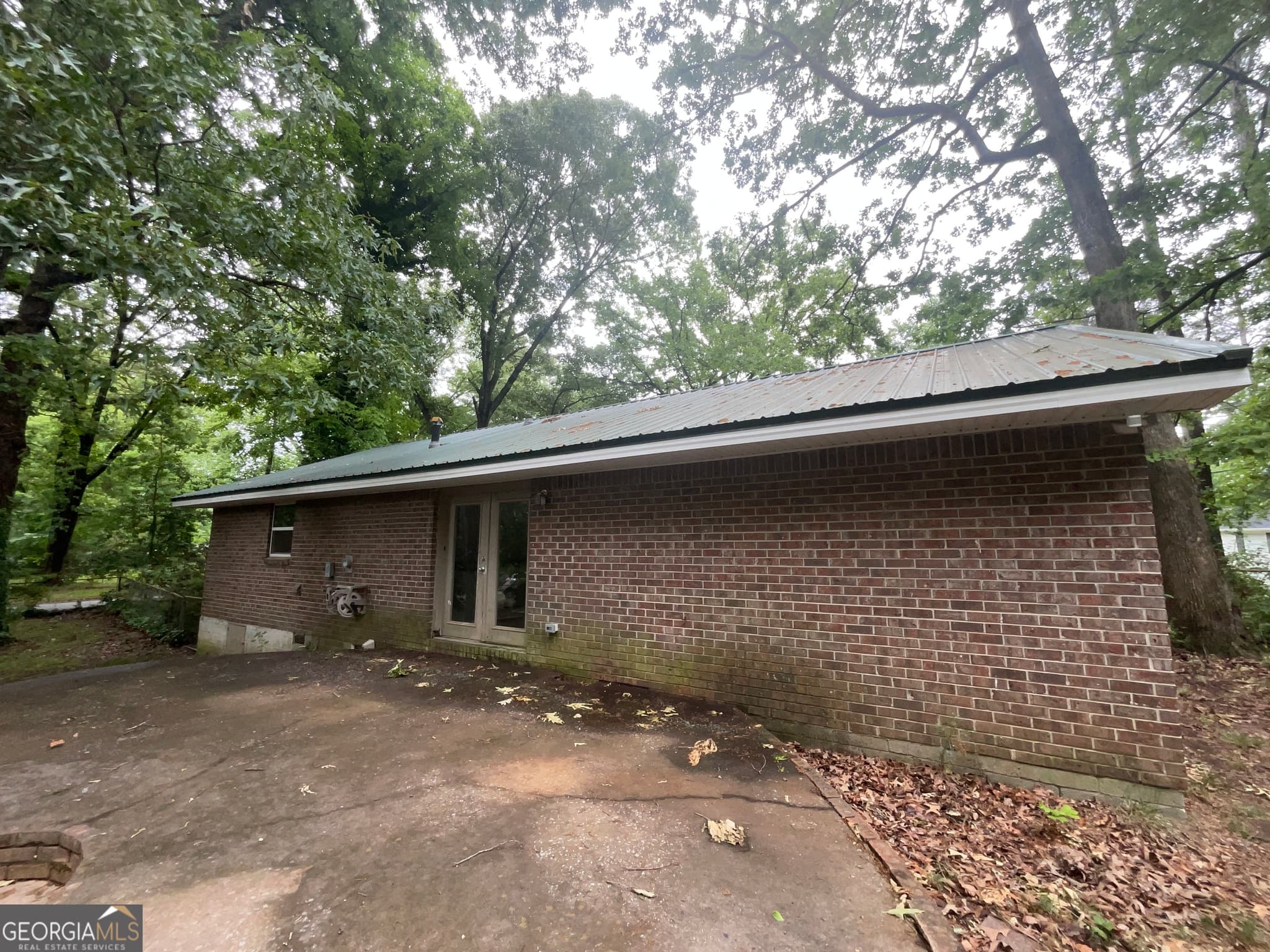 3 bedroom, 1 bathroom, 1,225 sq ft single family residence for sale at 62 Jonathan Road, Riverdale, GA 30274 — photo 5