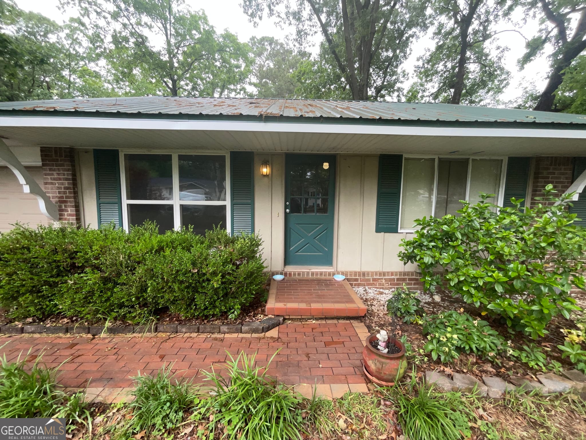 3 bedroom, 1 bathroom, 1,225 sq ft single family residence for sale at 62 Jonathan Road, Riverdale, GA 30274 — photo 4