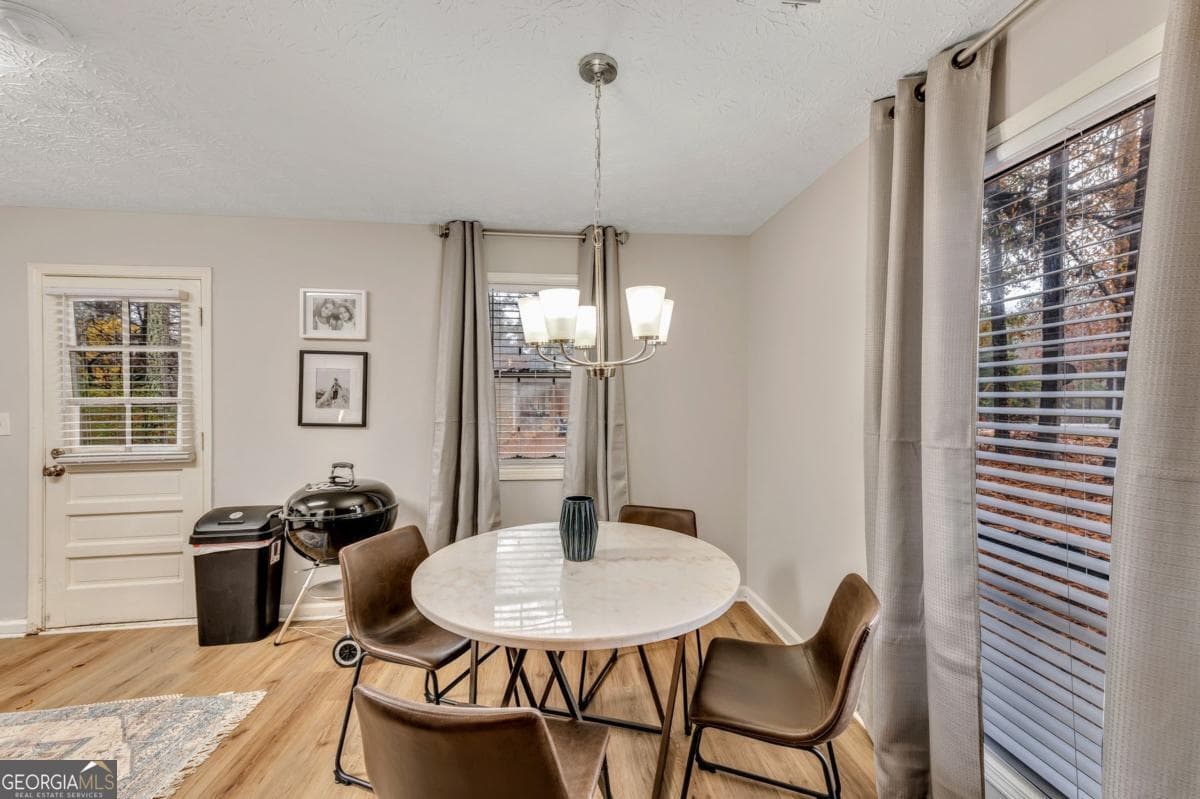2 bedroom, 2 bathroom, 1,200 sq ft duplex for rent at 160 Booth Road APT B, Marietta, GA 30008 for $3,600 a month — photo 6