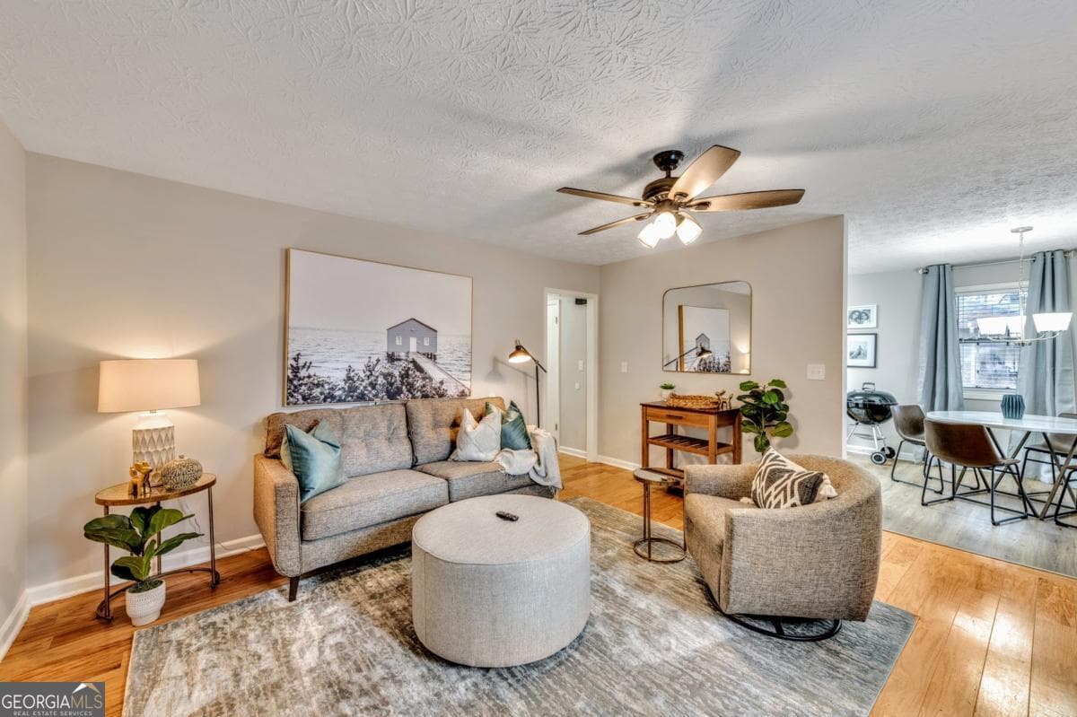 2 bedroom, 2 bathroom, 1,200 sq ft duplex for rent at 160 Booth Road APT B, Marietta, GA 30008 for $3,600 a month — photo 3