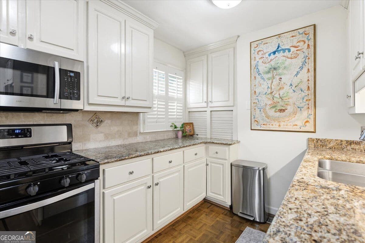 3 bedroom, 3.5 bathroom, 2,970 sq ft condominium for sale at 538 High Point North Road, Macon, GA 31210 — photo 9