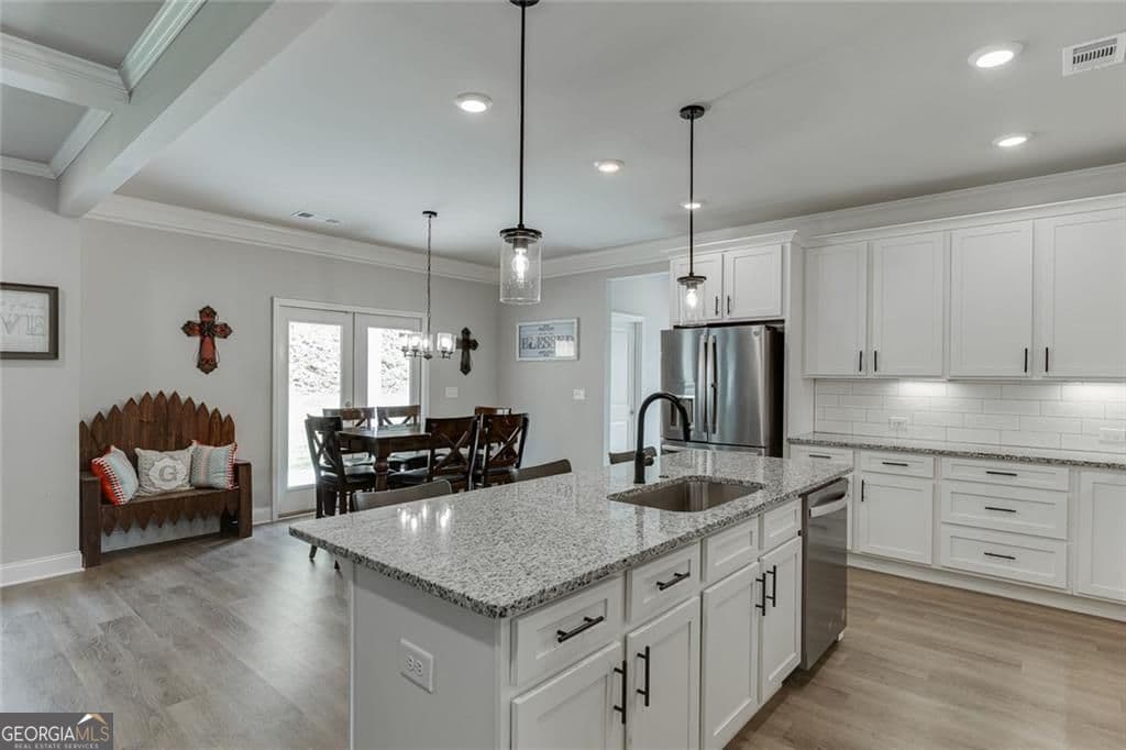 5 bedroom, 4 bathroom, 3,044 sq ft single family residence for sale at 265 Cherokee Rose Lane, Hoschton, GA 30548 — photo 8