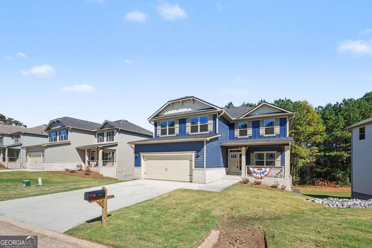 6 bedroom, 4.5 bathroom, 3,681 sq ft single family residence for sale at 434 Magnolia Grove Place, Cornelia, GA 30531 — photo 4
