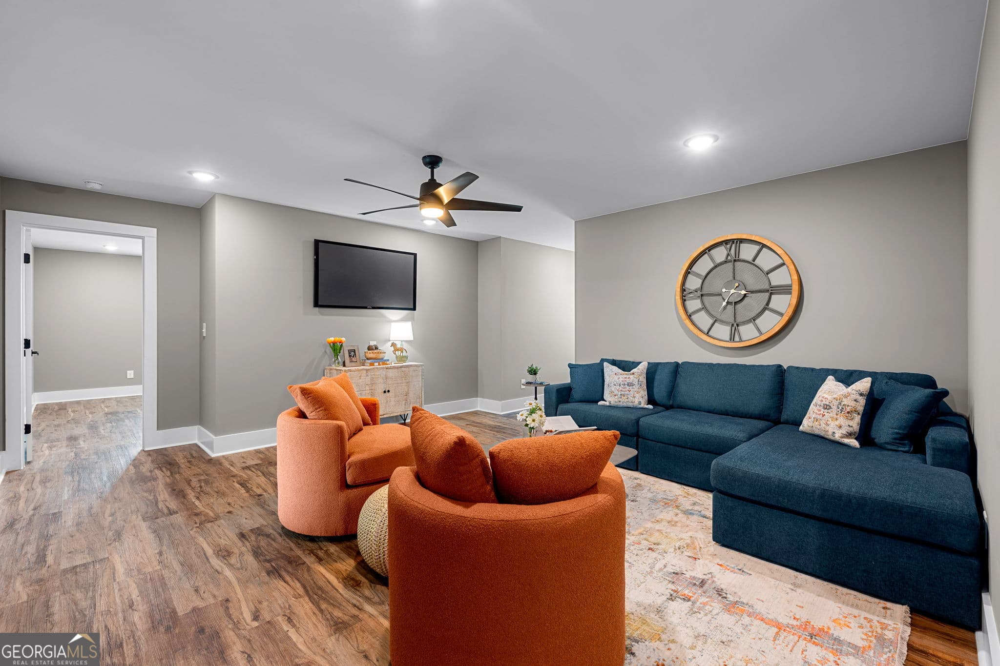6 bedroom, 4.5 bathroom, 3,845 sq ft single family residence for sale at 404 Whipple Avenue, Williamson, GA 30292 — photo 6
