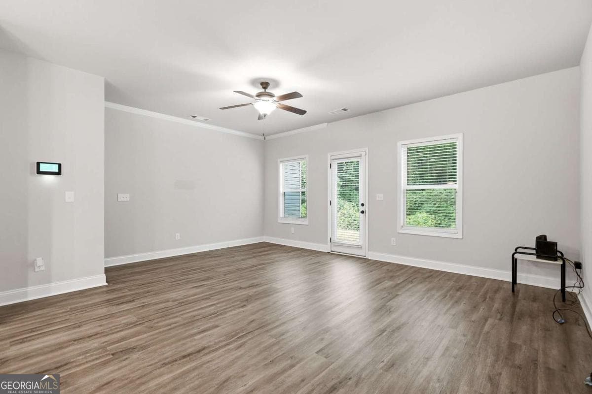 4 bedroom, 3 bathroom, 1,632 sq ft single family residence for sale at 213 Camellia Court LOT 51, Jackson, GA 30233 — photo 4