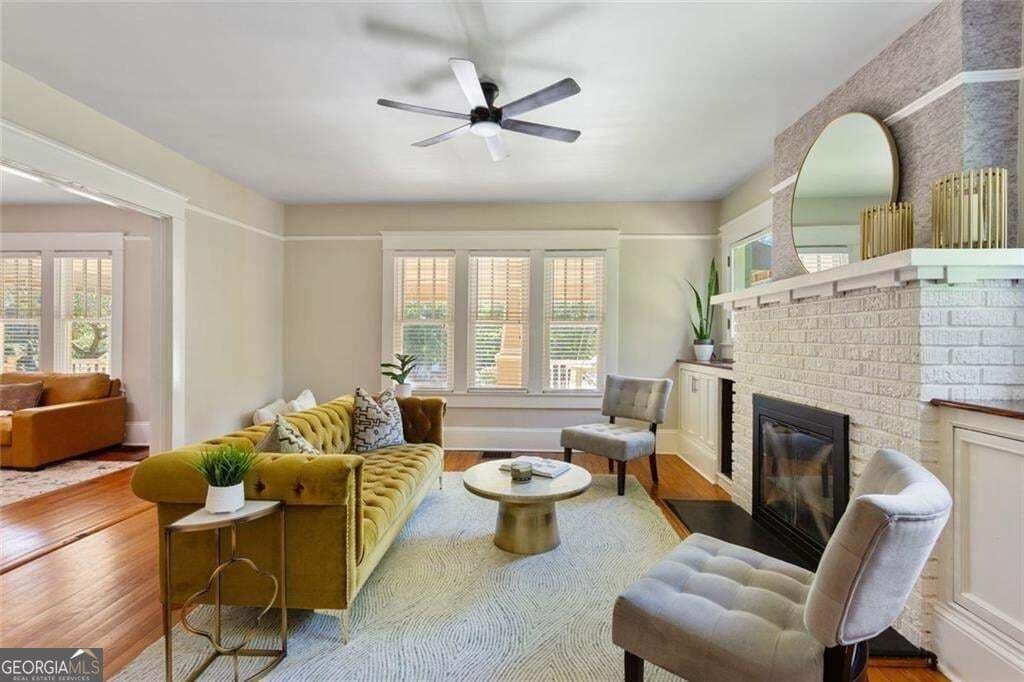 4 bedroom, 3 bathroom, 2,406 sq ft single family residence for sale at 3080 Lee Street, Smyrna, GA 30080 — photo 9