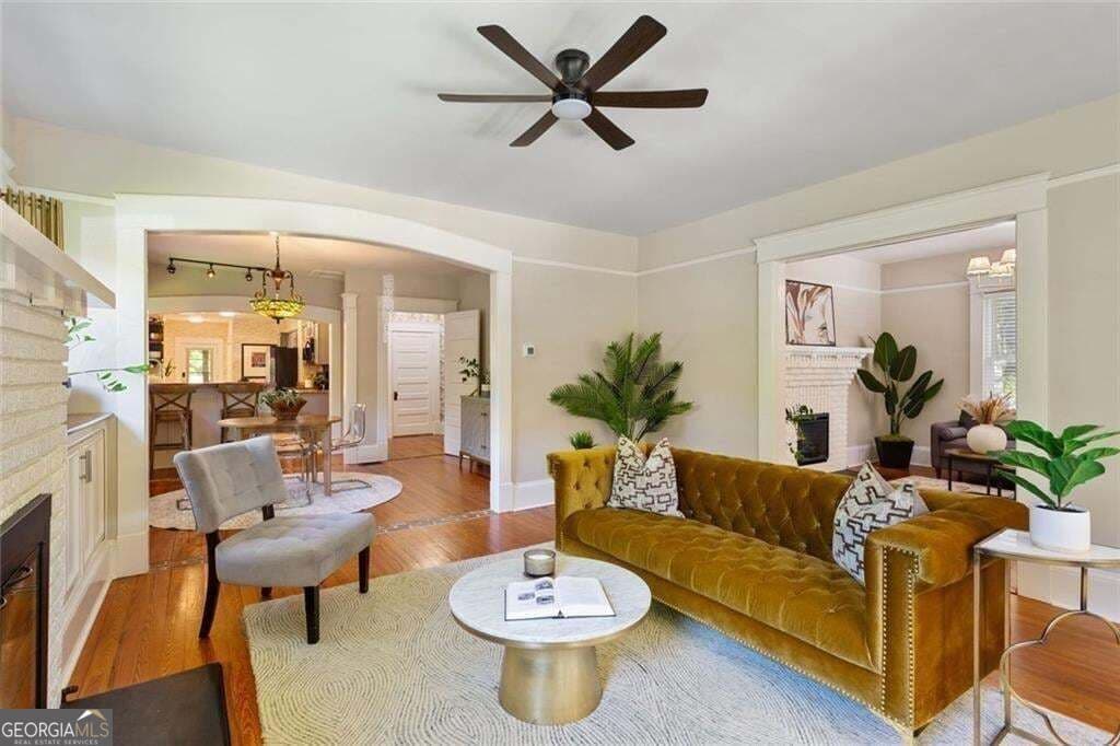 4 bedroom, 3 bathroom, 2,406 sq ft single family residence for sale at 3080 Lee Street, Smyrna, GA 30080 — photo 8
