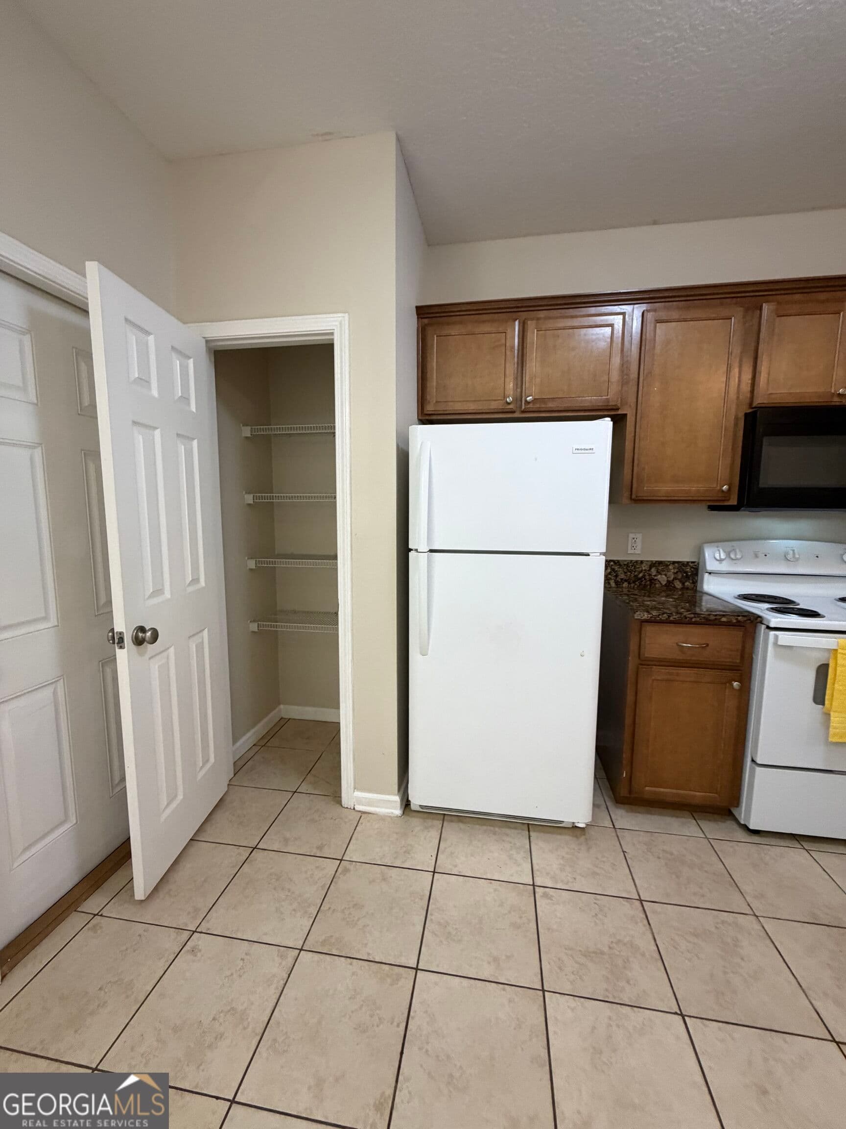 2 bedroom, 2.5 bathroom townhouse for rent at 218 Inlet Reach Circle, St. Marys, GA 31558 for $1,500 a month — photo 9