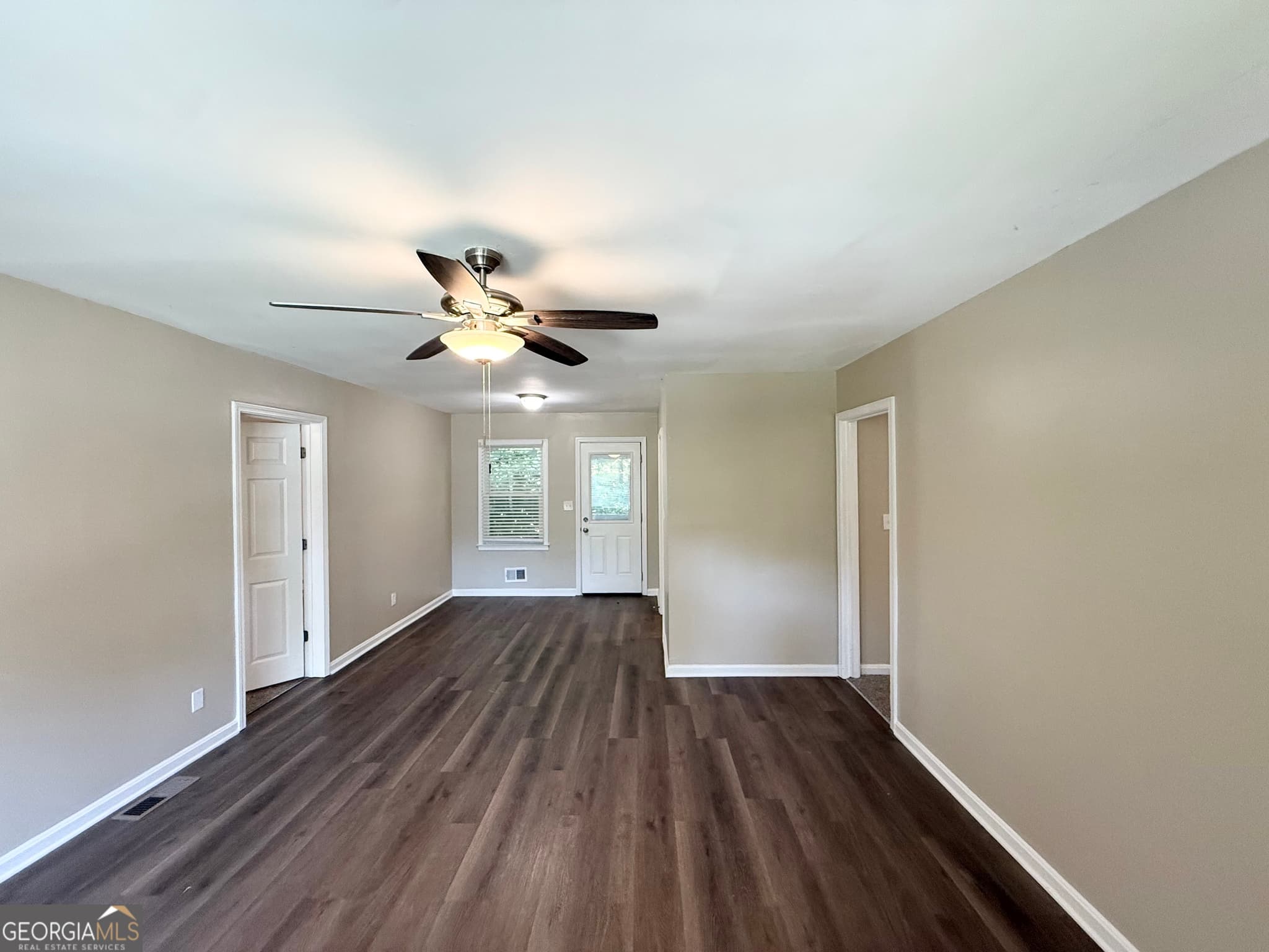 4 bedroom, 2 bathroom, 2,277 sq ft single family residence for sale at 1984 BRENDA Drive, Austell, GA 30168 — photo 3